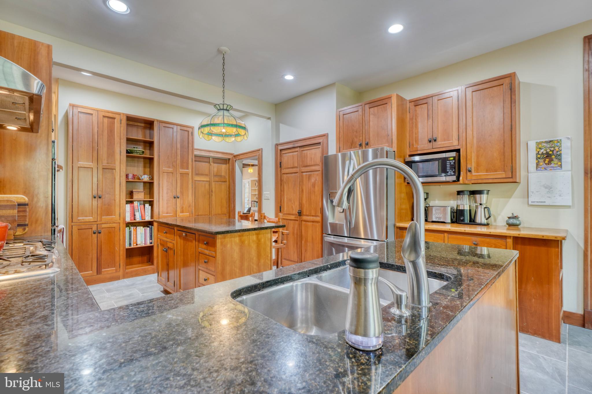 MOUNT WASHINGTON - Residential