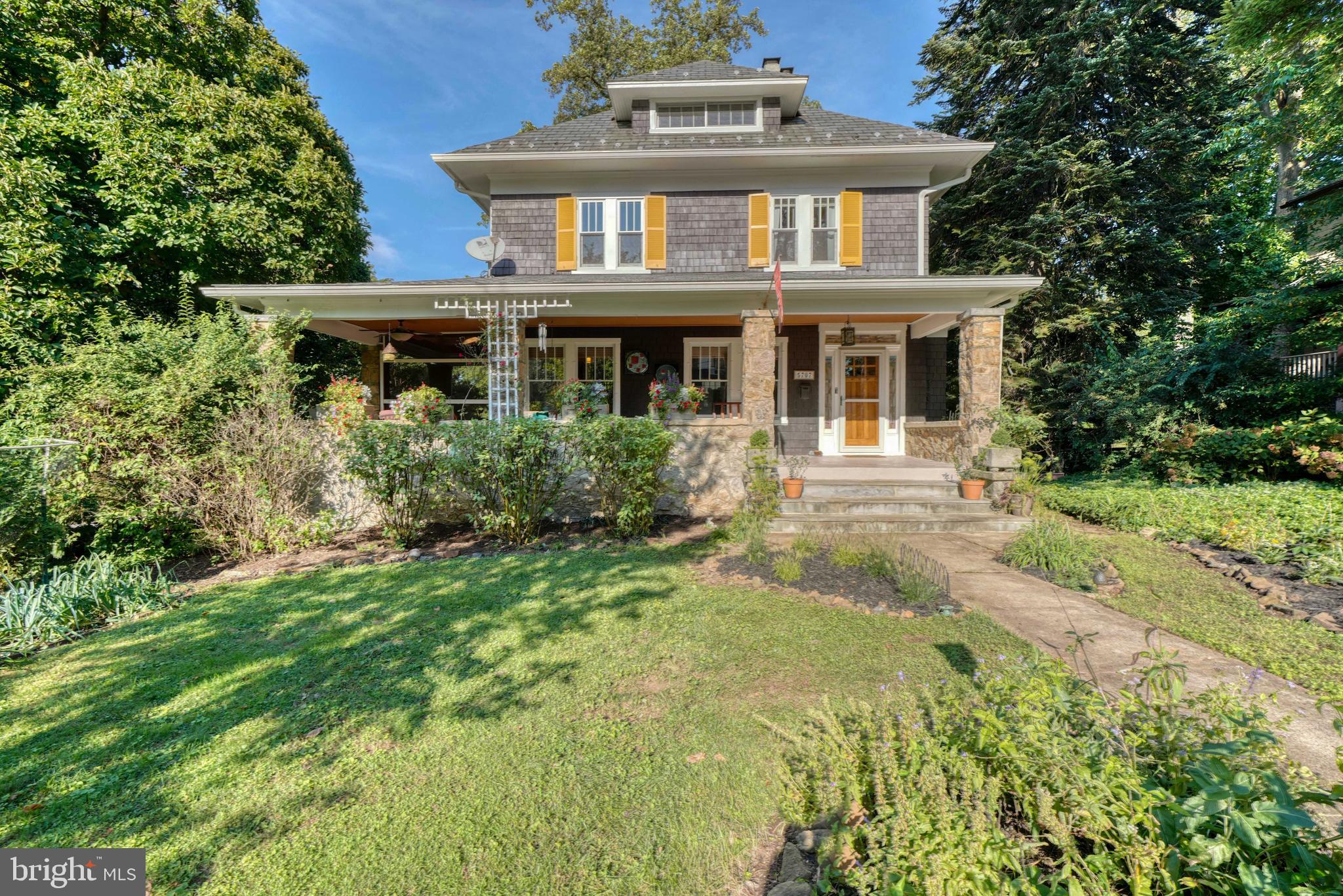 MOUNT WASHINGTON - Residential