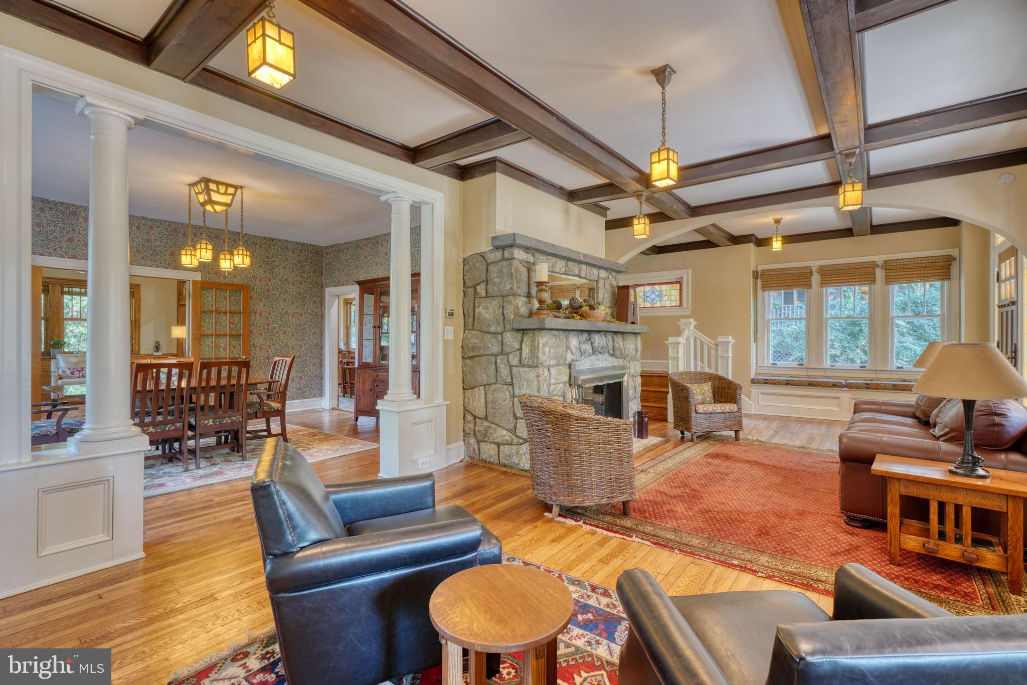 MOUNT WASHINGTON - Residential