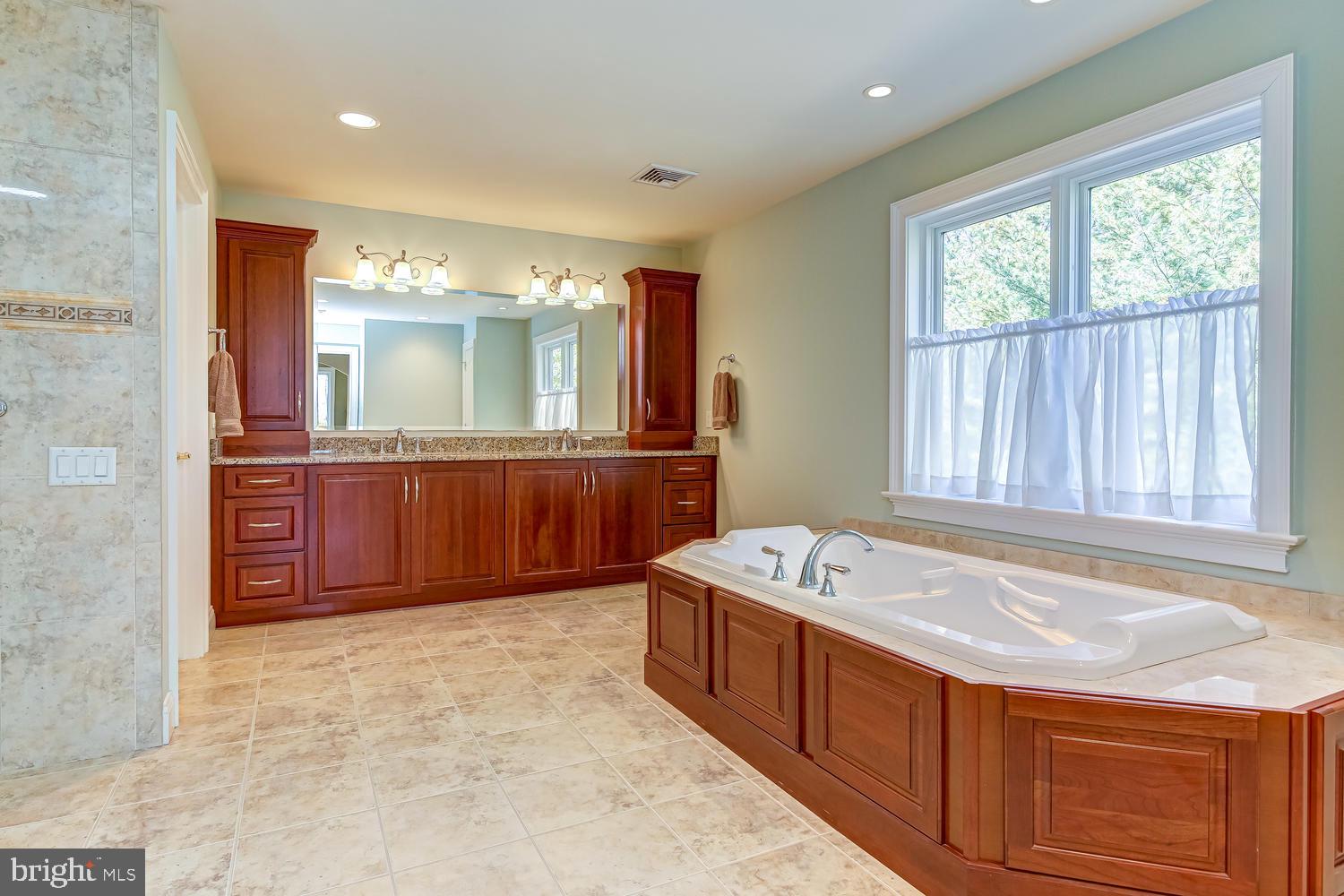 SPRINGTON ESTATES - Residential