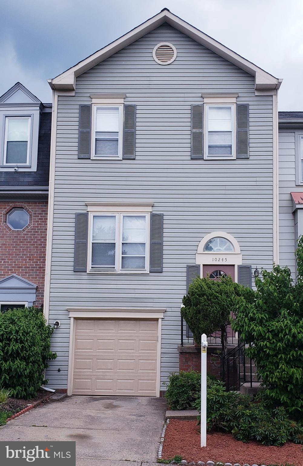 BALLSFORD - Residential Lease