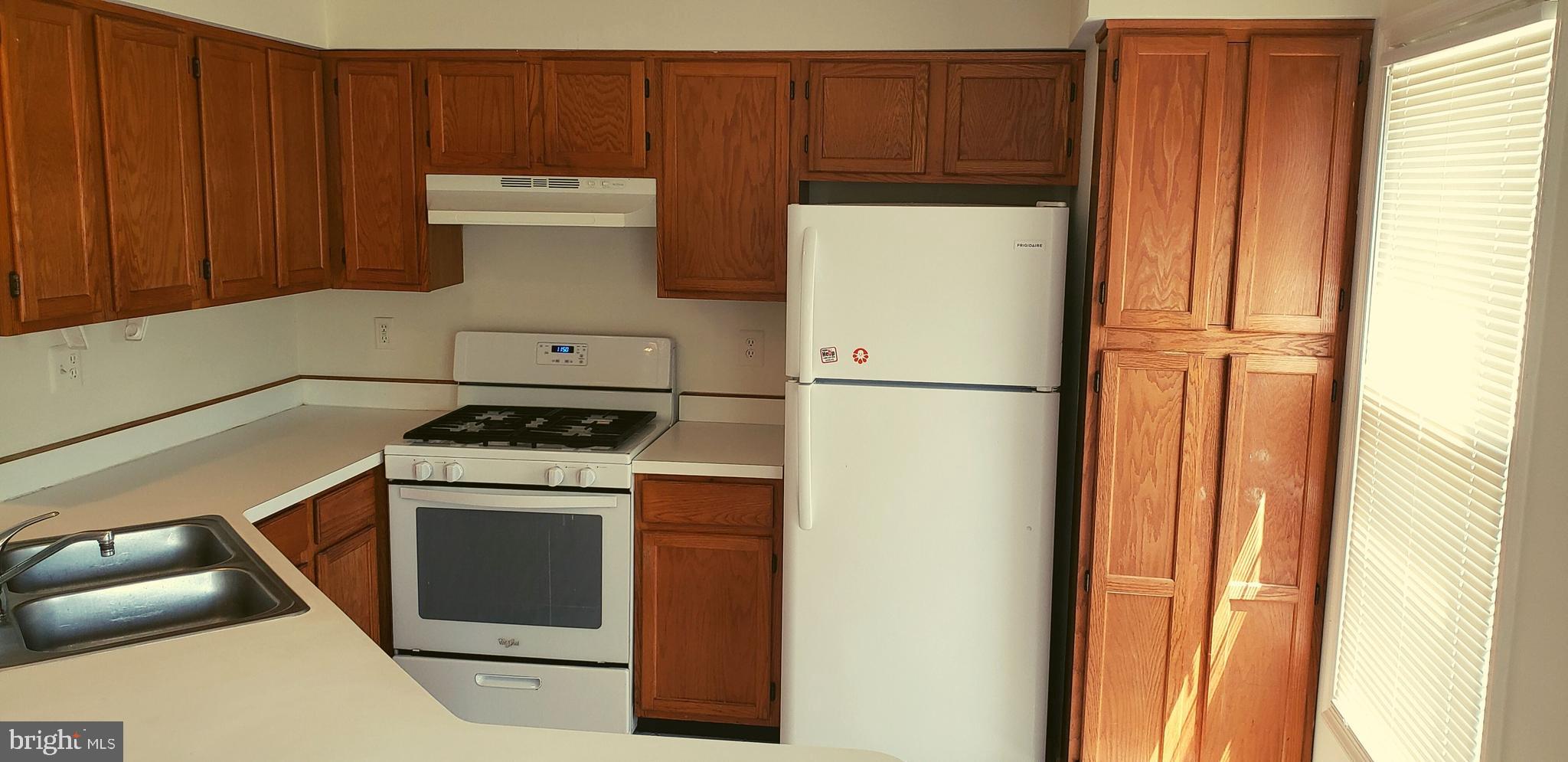 BALLSFORD - Residential Lease