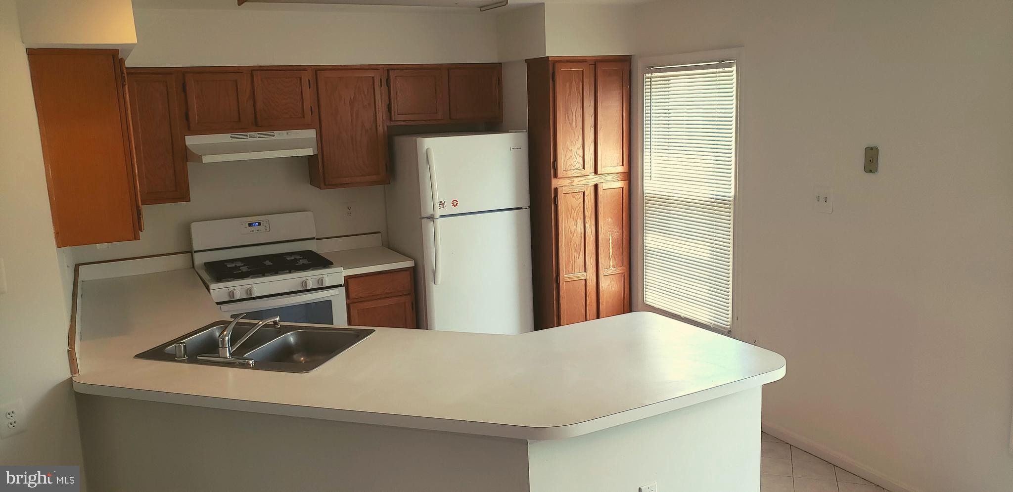 BALLSFORD - Residential Lease