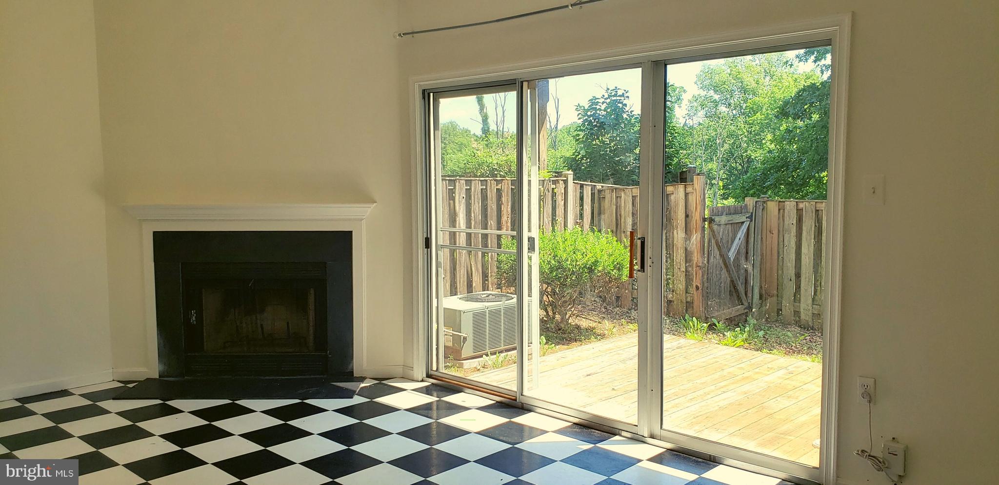 BALLSFORD - Residential Lease