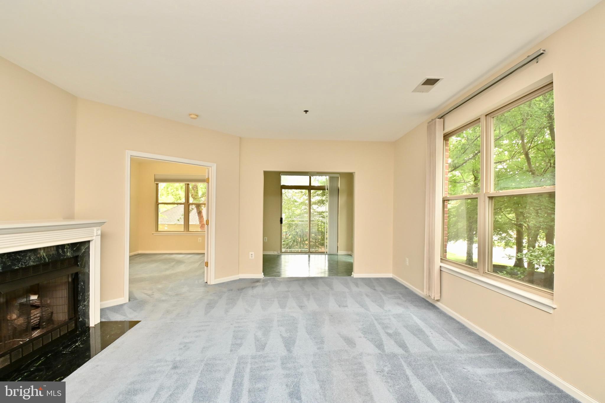 STRATFORD - Residential Lease