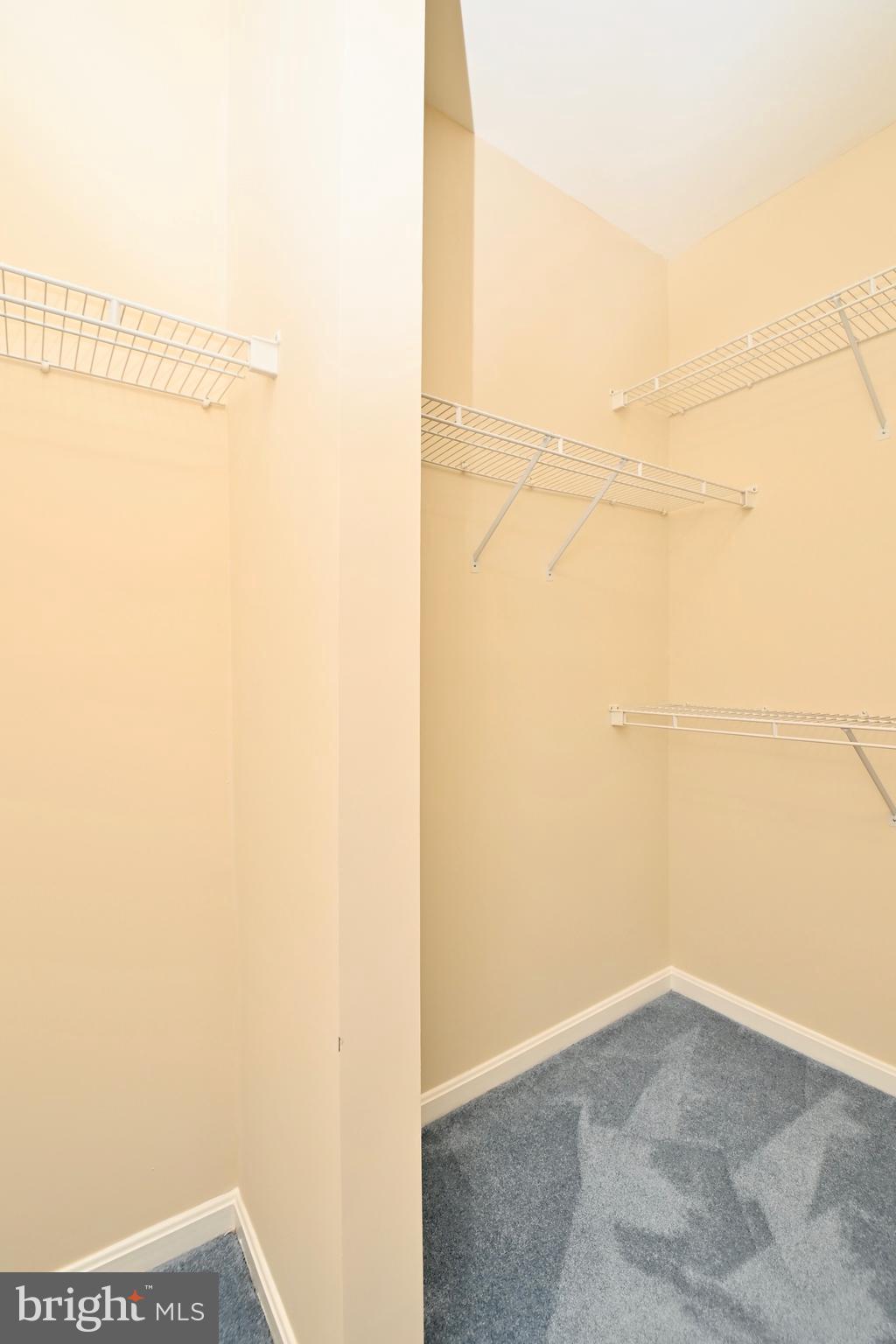 STRATFORD - Residential Lease