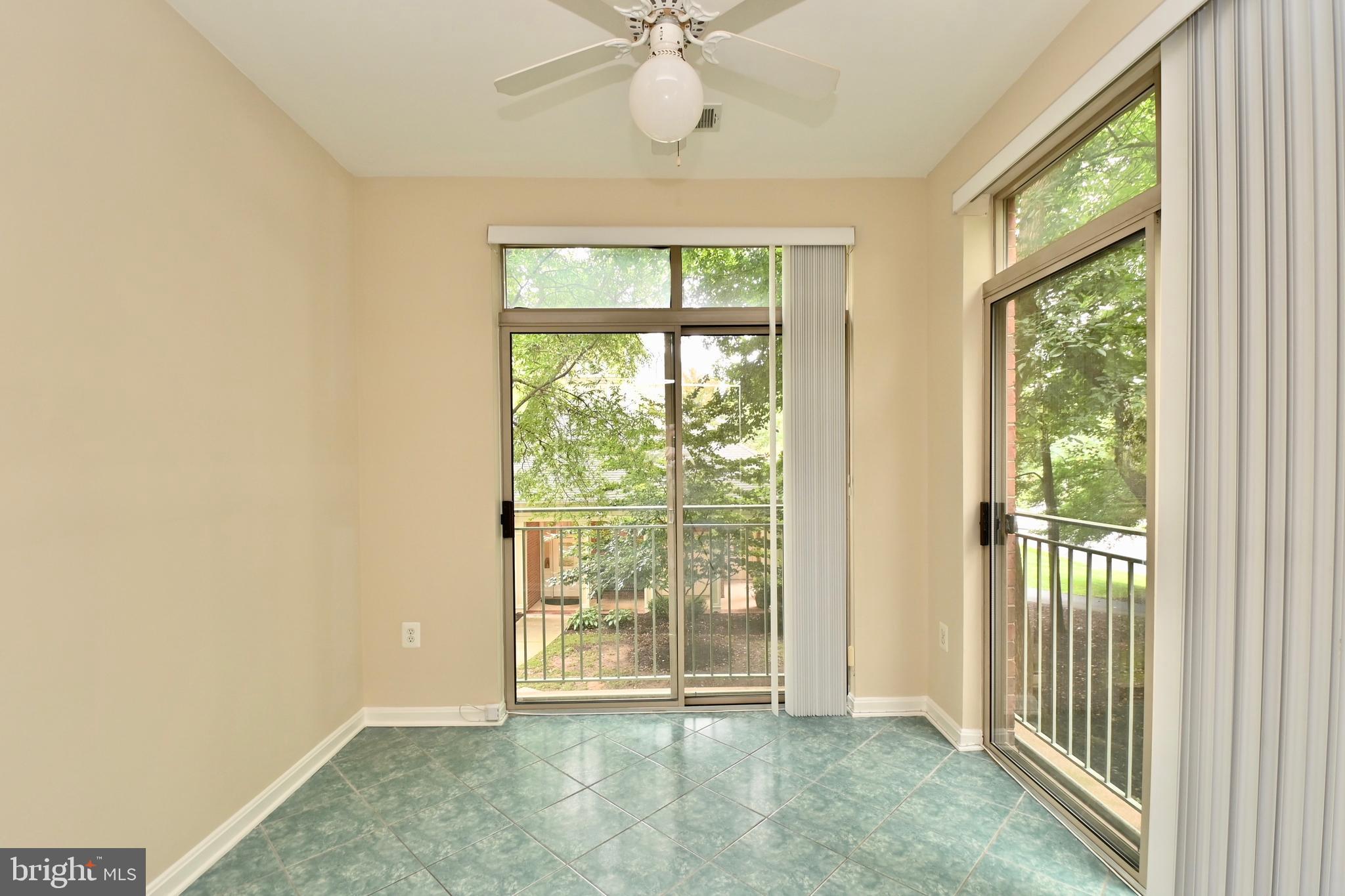 STRATFORD - Residential Lease