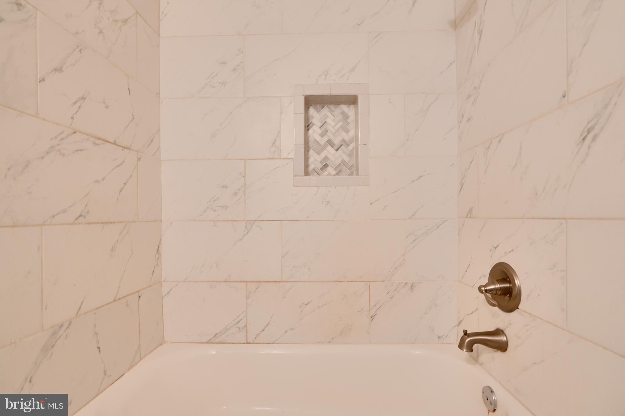 BELAIR-EDISON - Residential