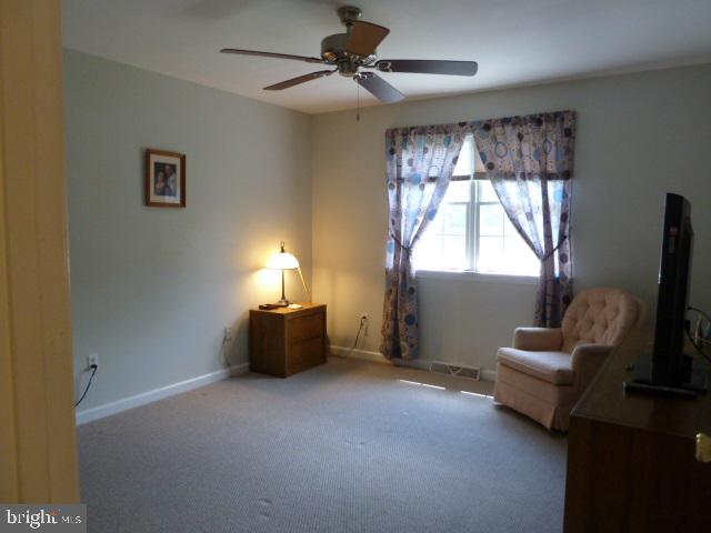 SPRINGETTS OAKS CONDOS - Residential