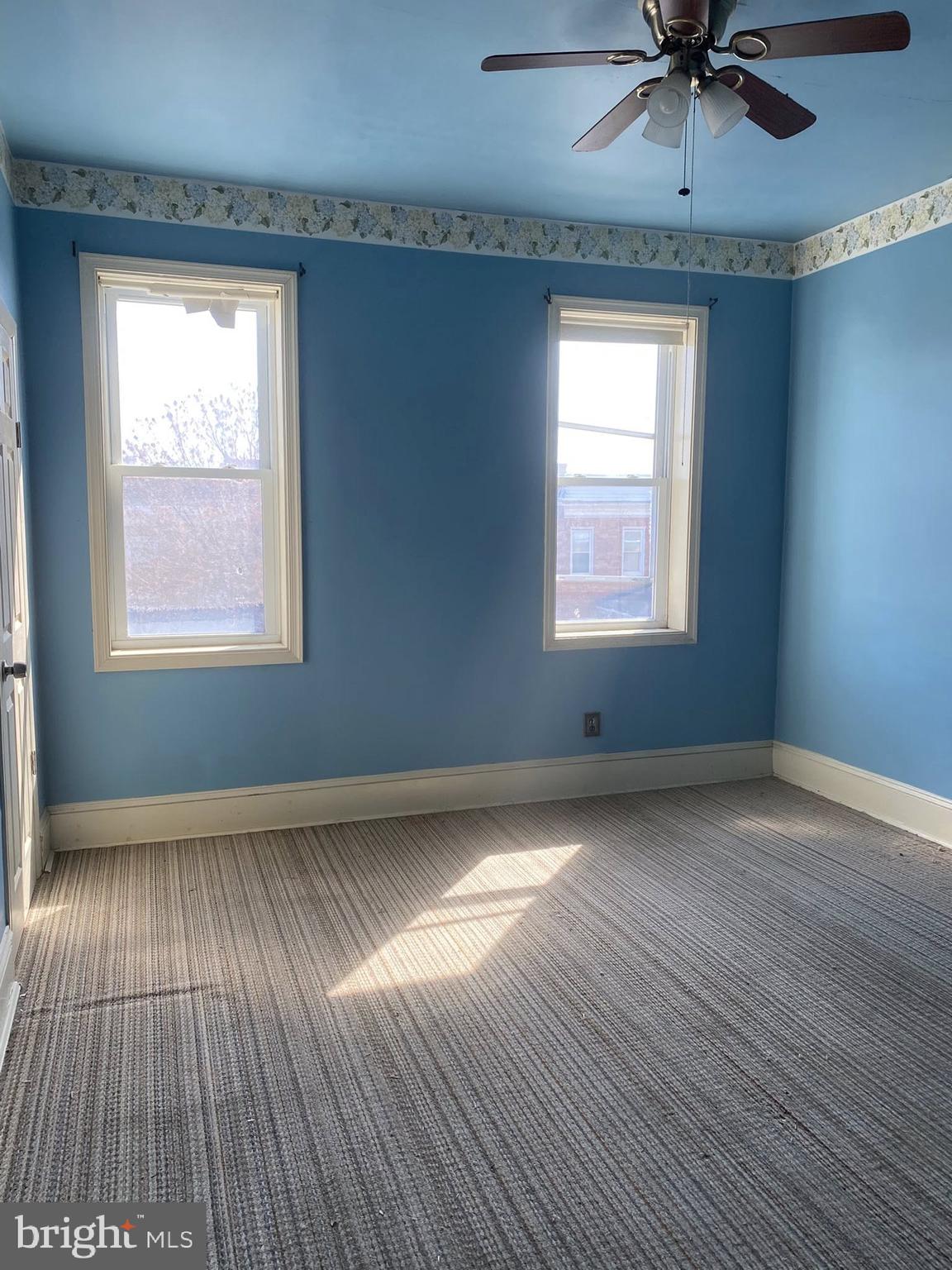 GREEKTOWN - Residential