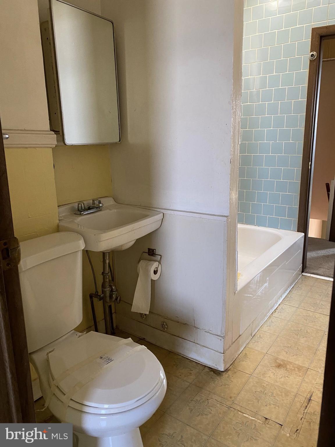 GREEKTOWN - Residential