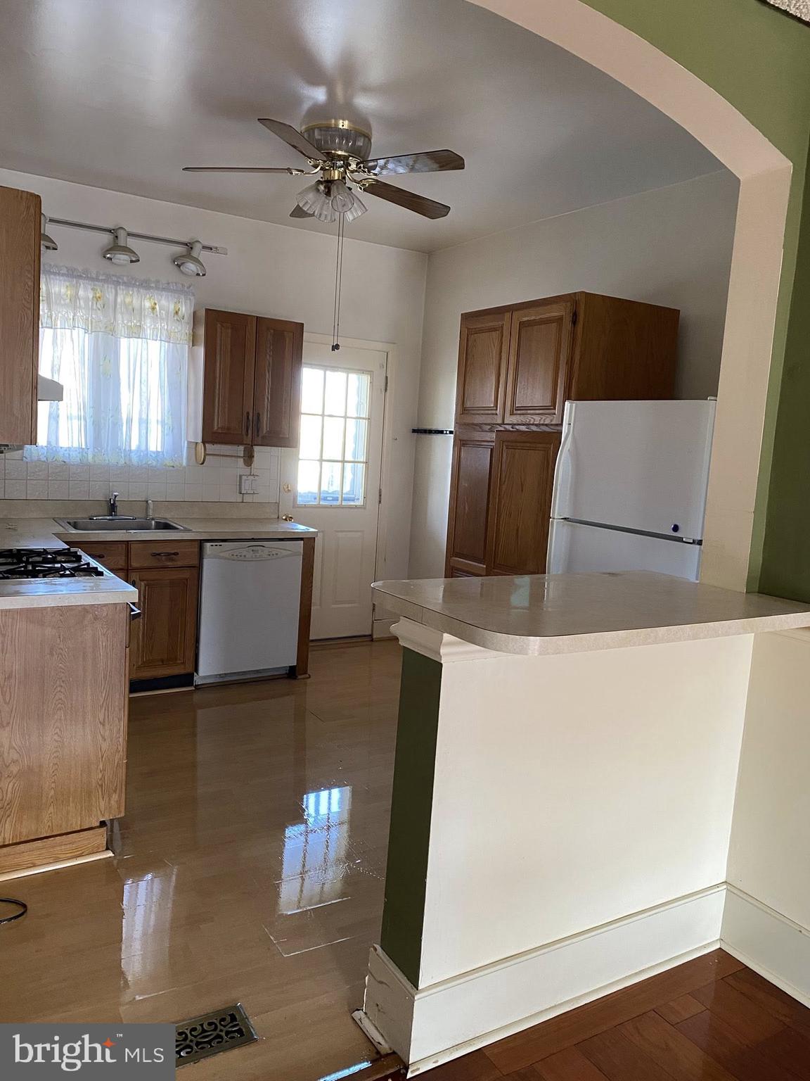 GREEKTOWN - Residential