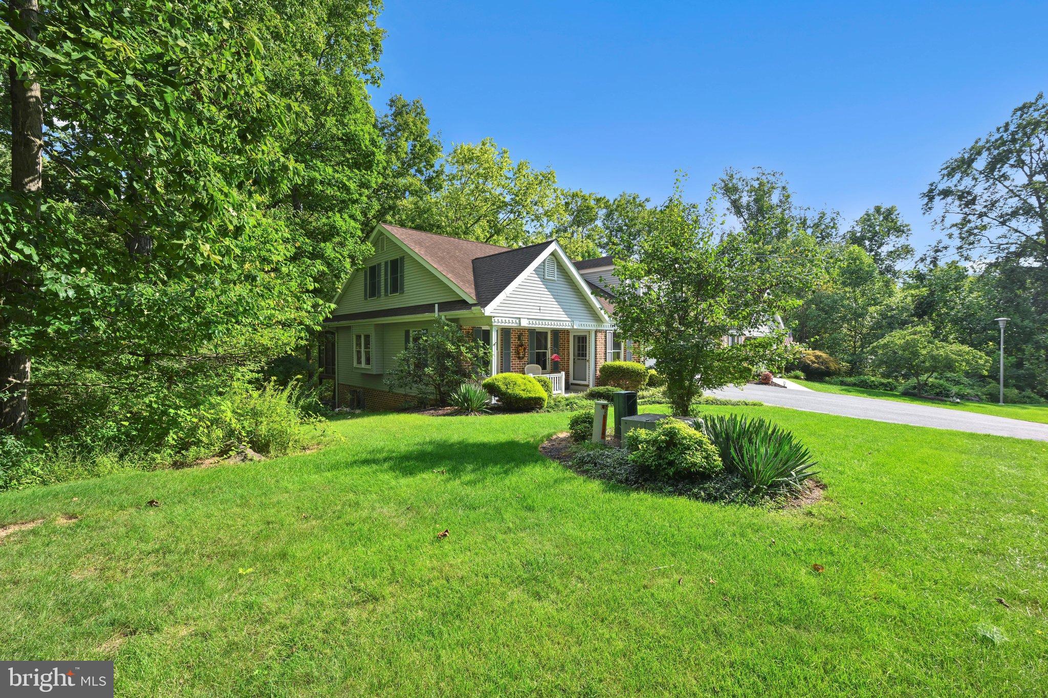81 TIMBER VILLA