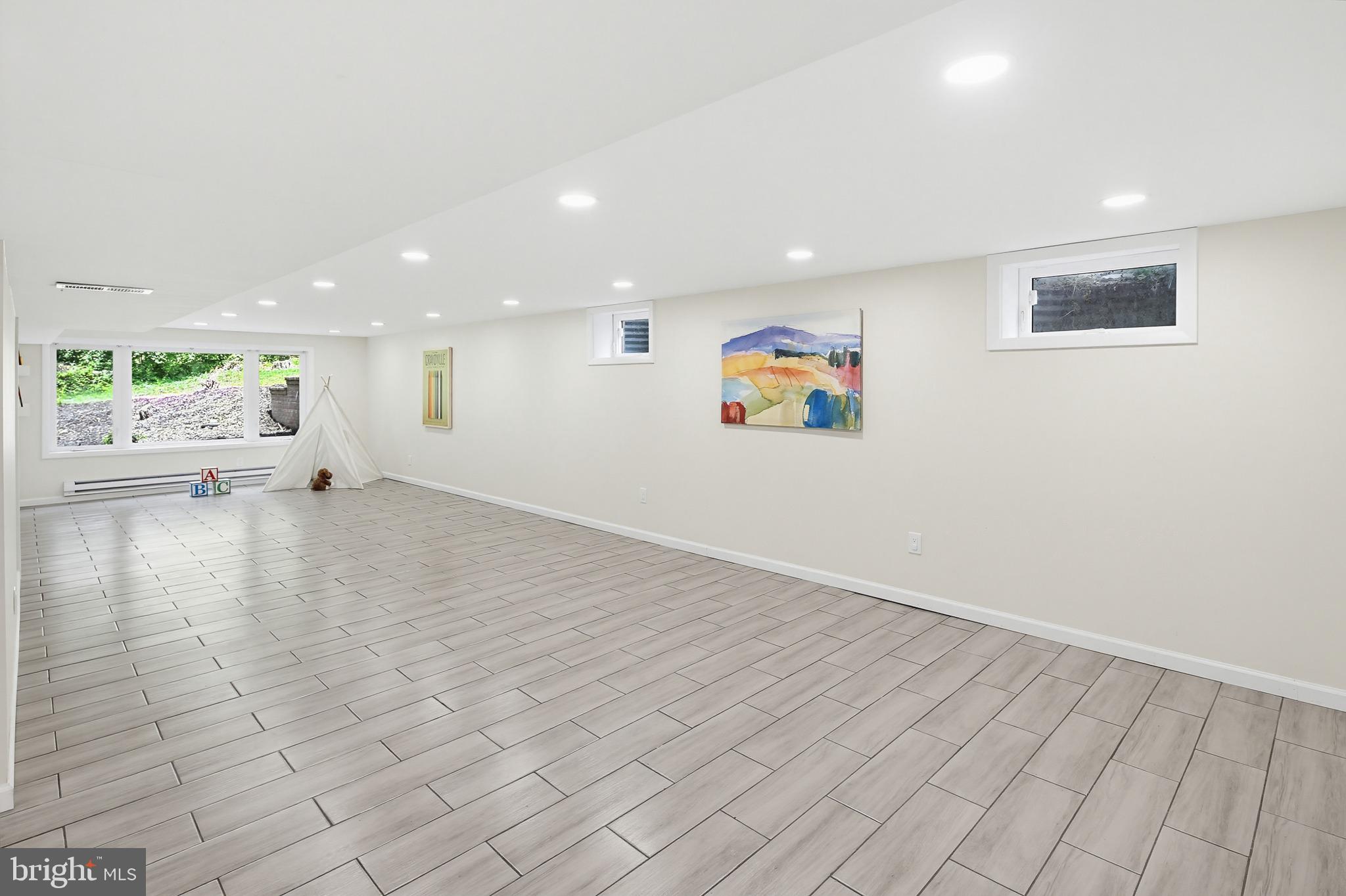 CLARKSVILLE RIDGE - Residential