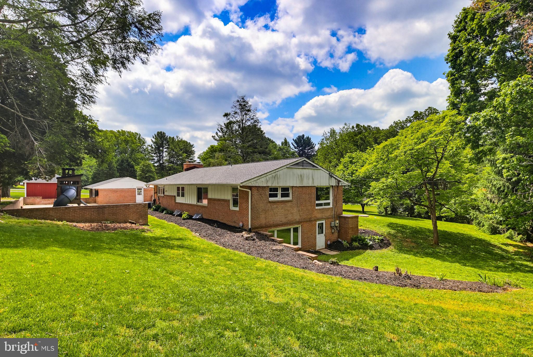 CLARKSVILLE RIDGE - Residential