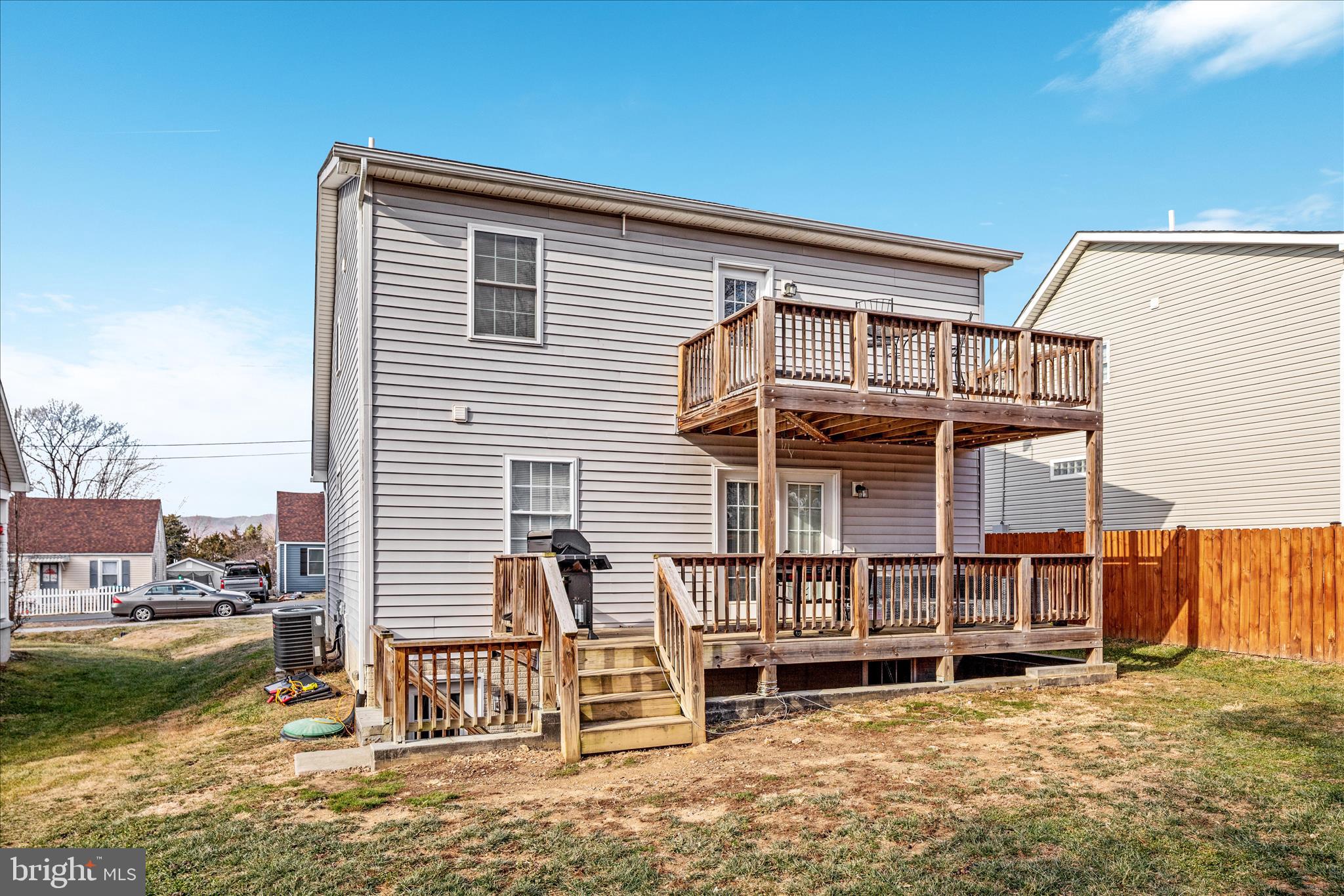 DAVIS STRASBURG - Residential