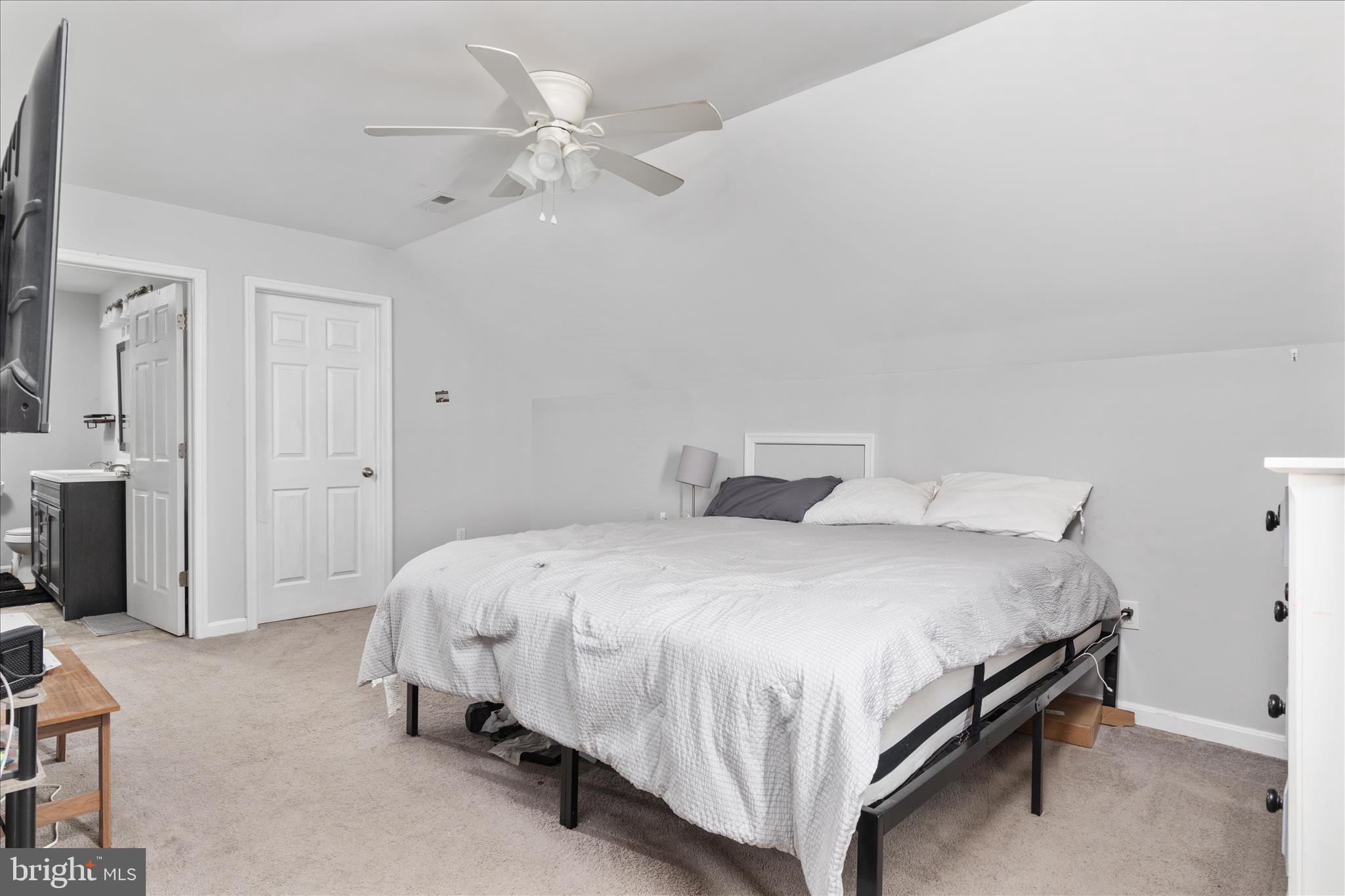 DAVIS STRASBURG - Residential