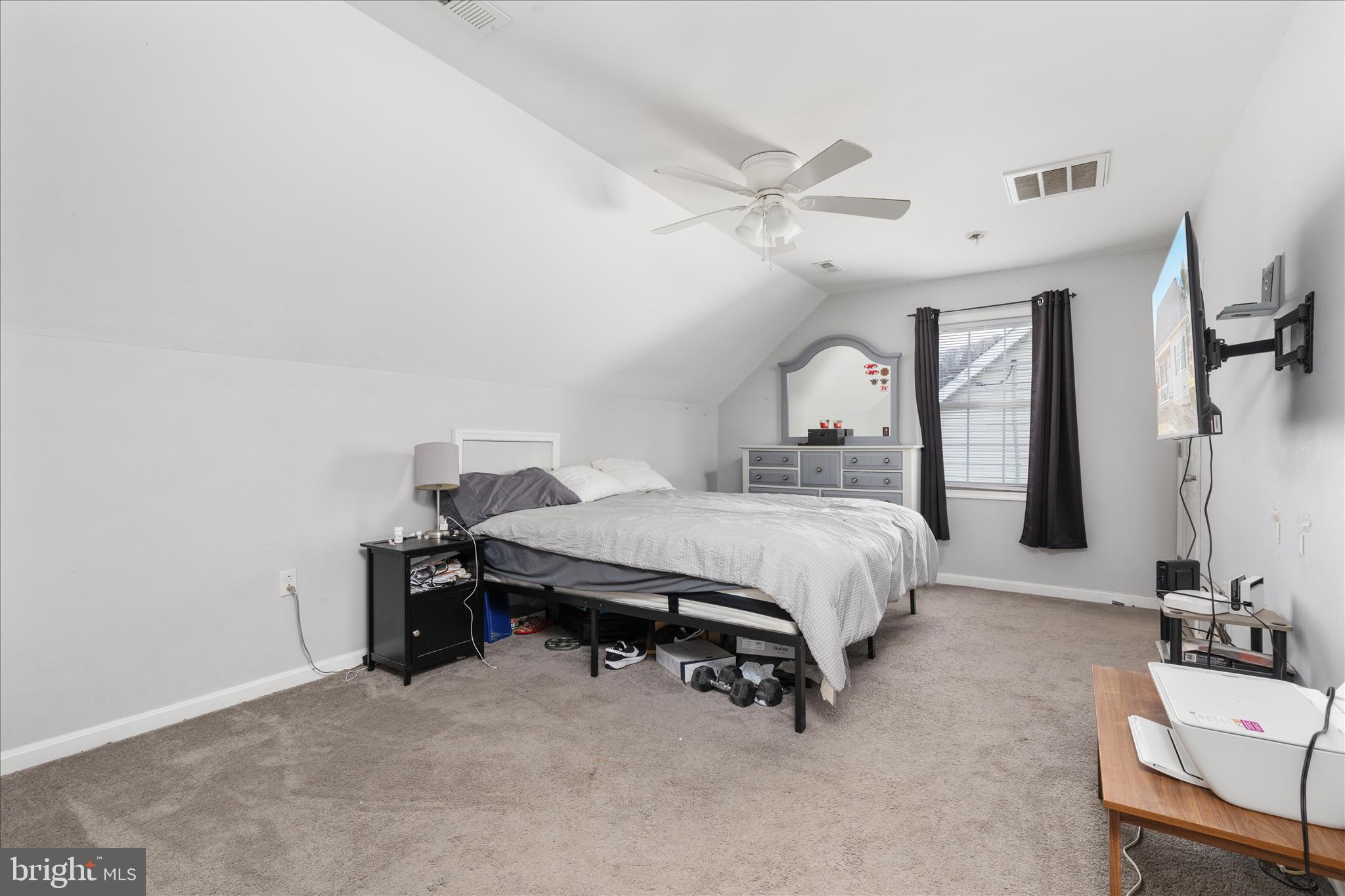 DAVIS STRASBURG - Residential