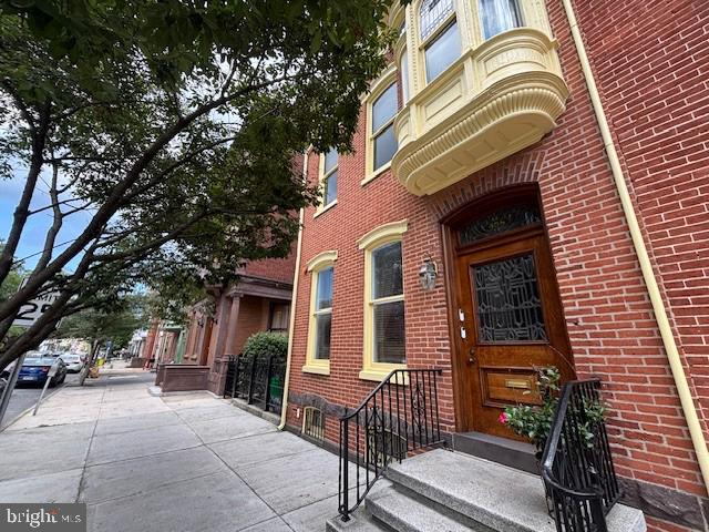 2nd and 3rd floor apartment - 2 bedroom, 1 full bath apartment with hardwood floors and high ceilings and CAC throughout the 2ndfl. Living room and dining room , kitchen with stove, refrigerator and access to back porch. 3rd floor bonus room and large closet. Access to basement for storage and wash/dryer. 1 garage spot in secured area. No pets and no smoking on the property. Placement Only.