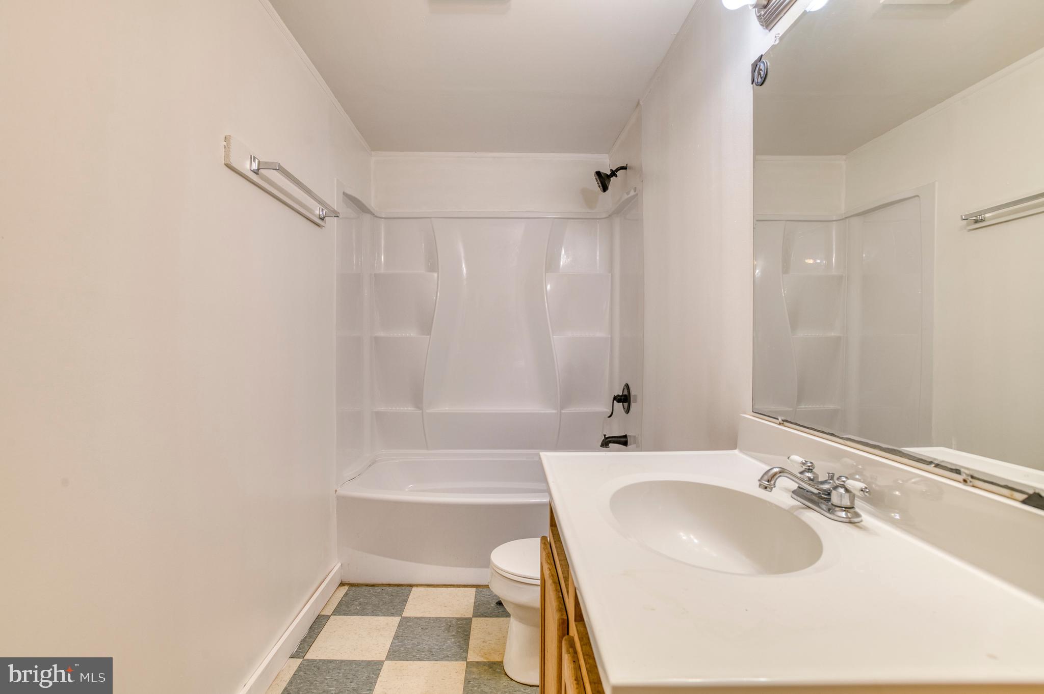 CHESTERFIELD ESTATES - Residential