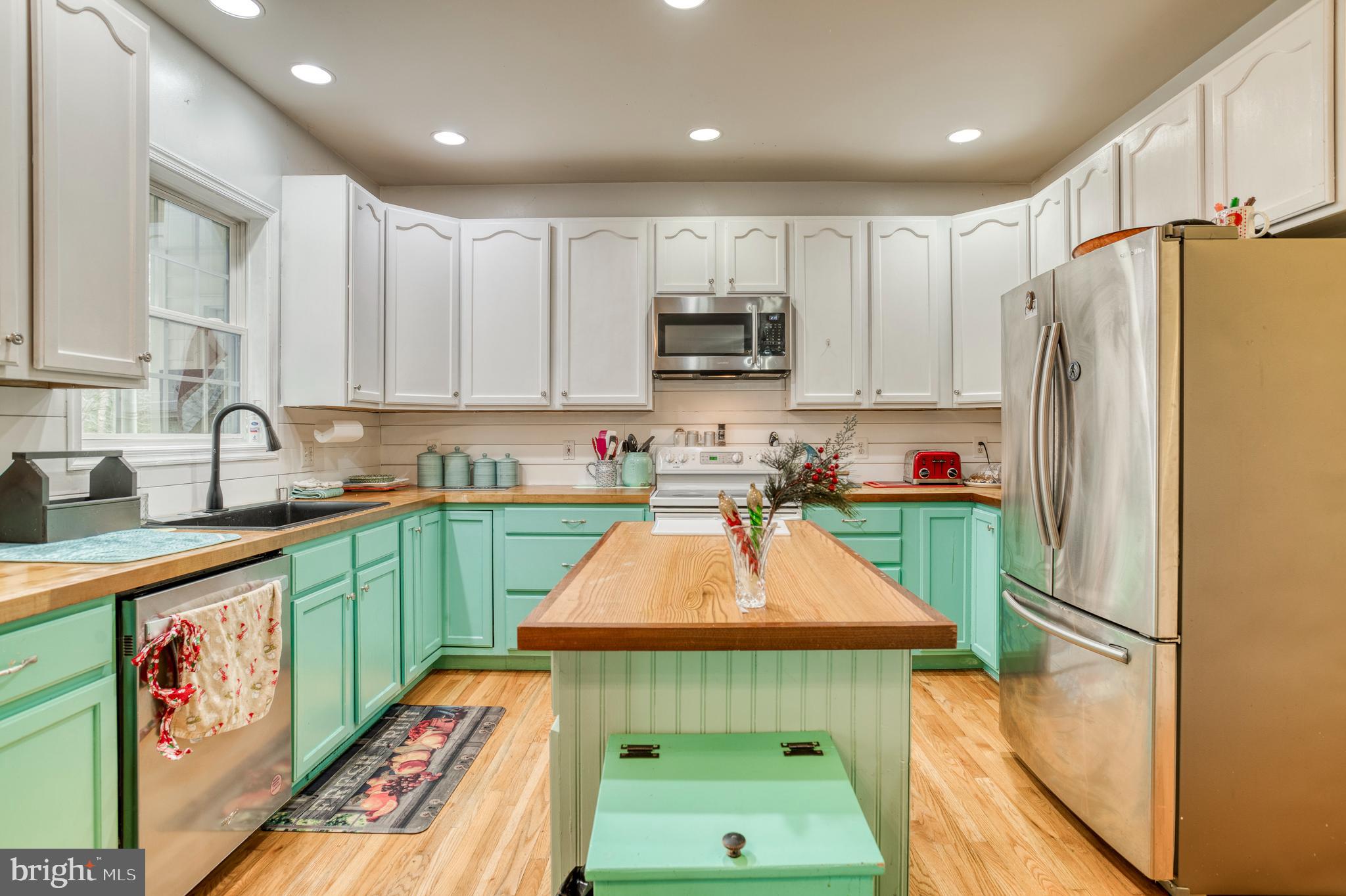 CHESTERFIELD ESTATES - Residential