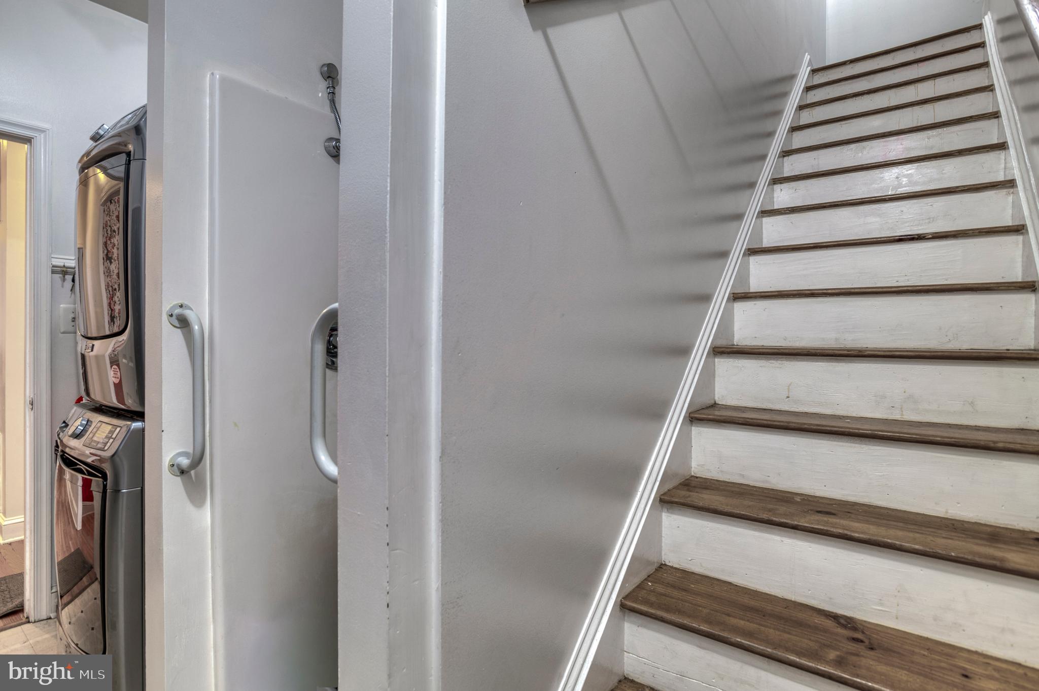 CHESTERFIELD ESTATES - Residential