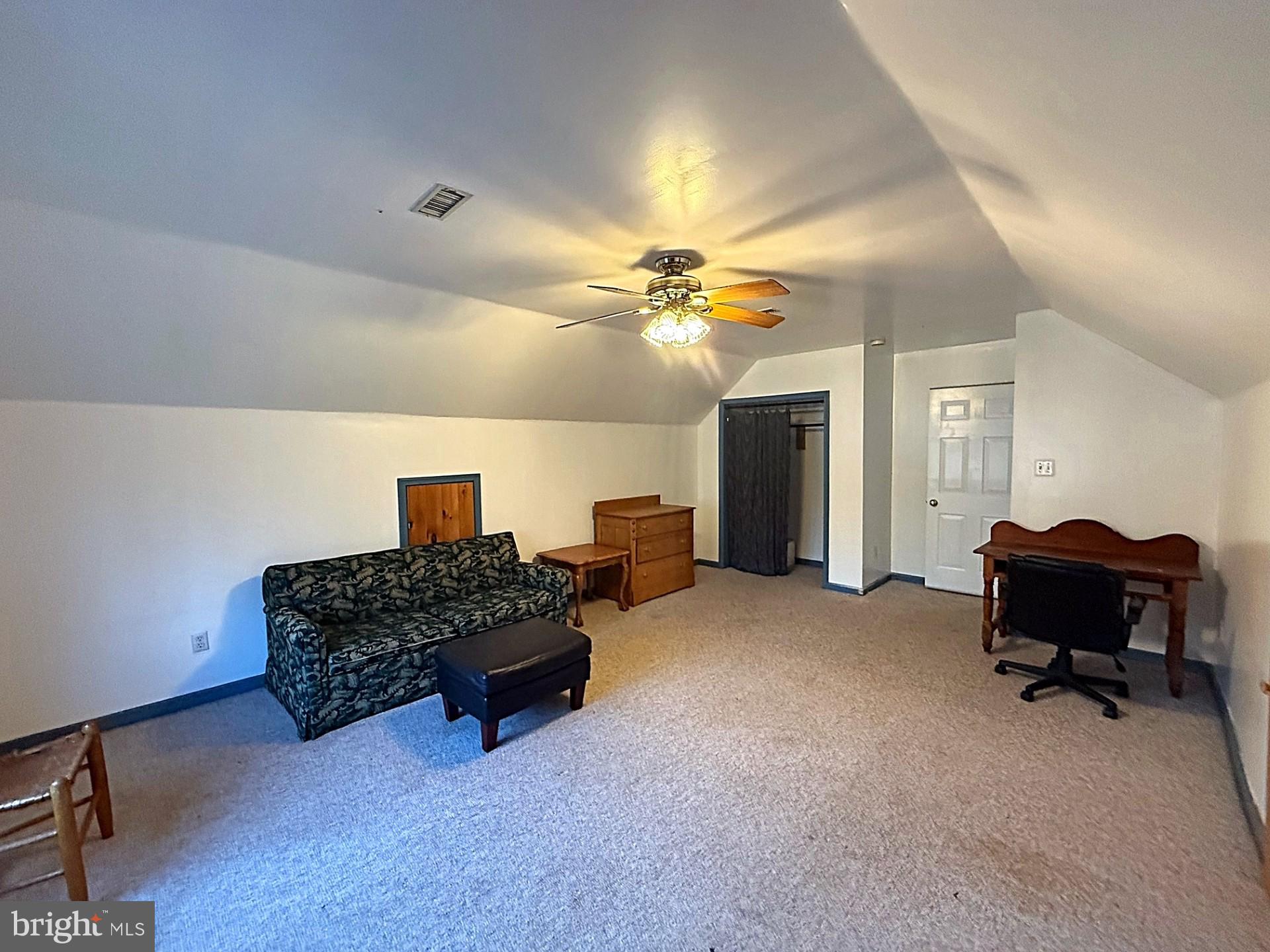 CHESTERFIELD ESTATES - Residential