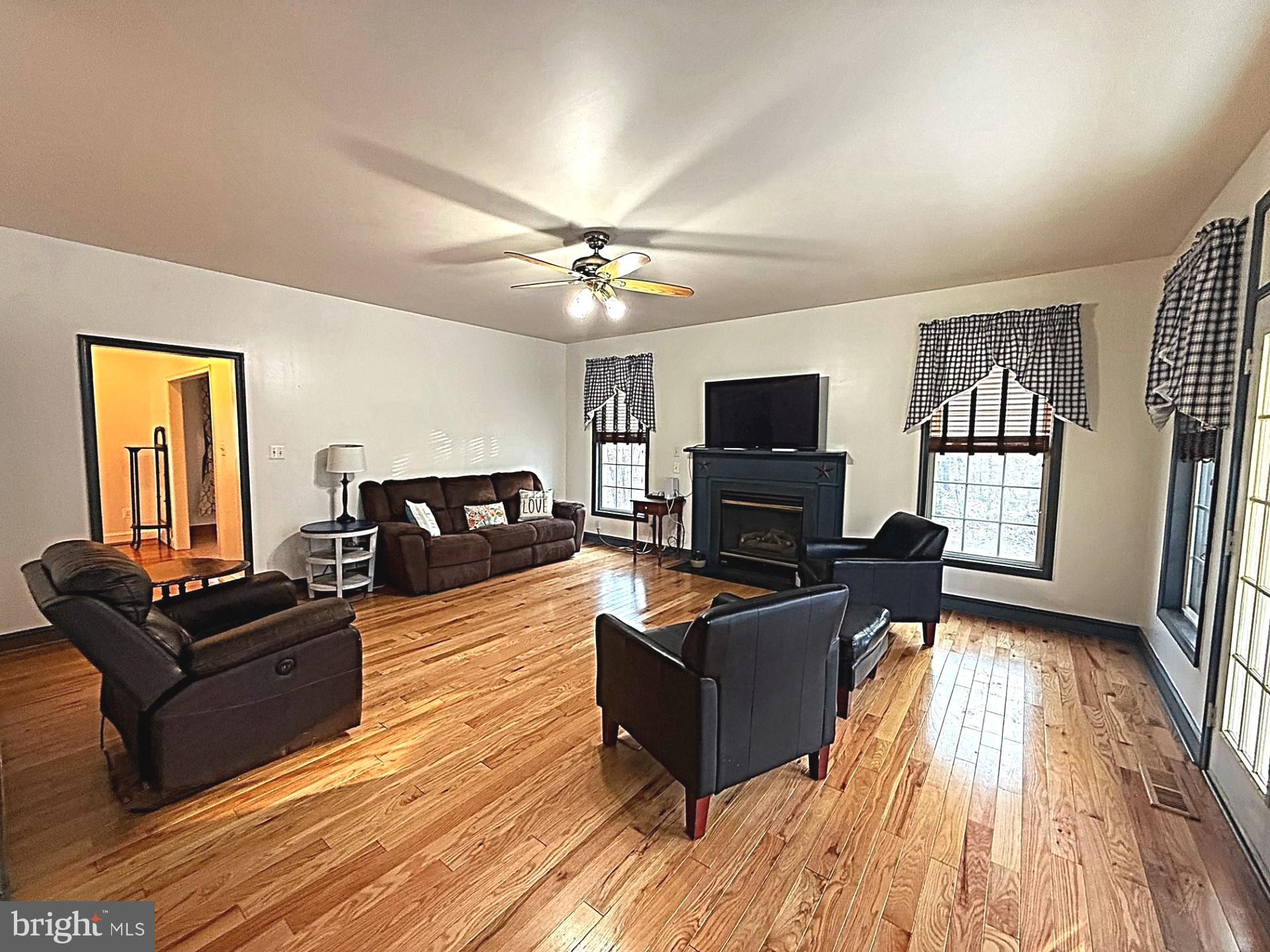 CHESTERFIELD ESTATES - Residential