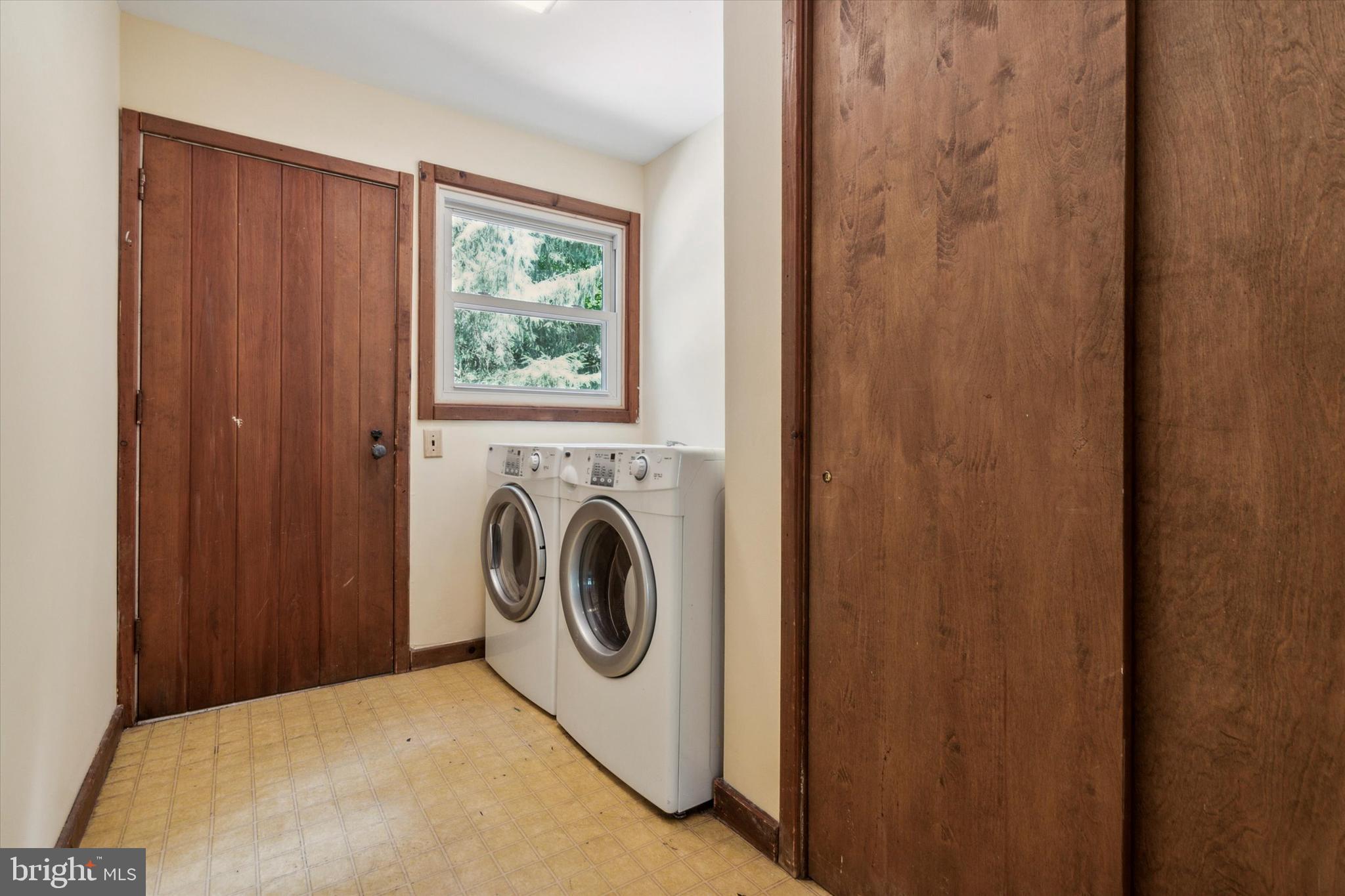 VALLEY FORGE MTN - Residential