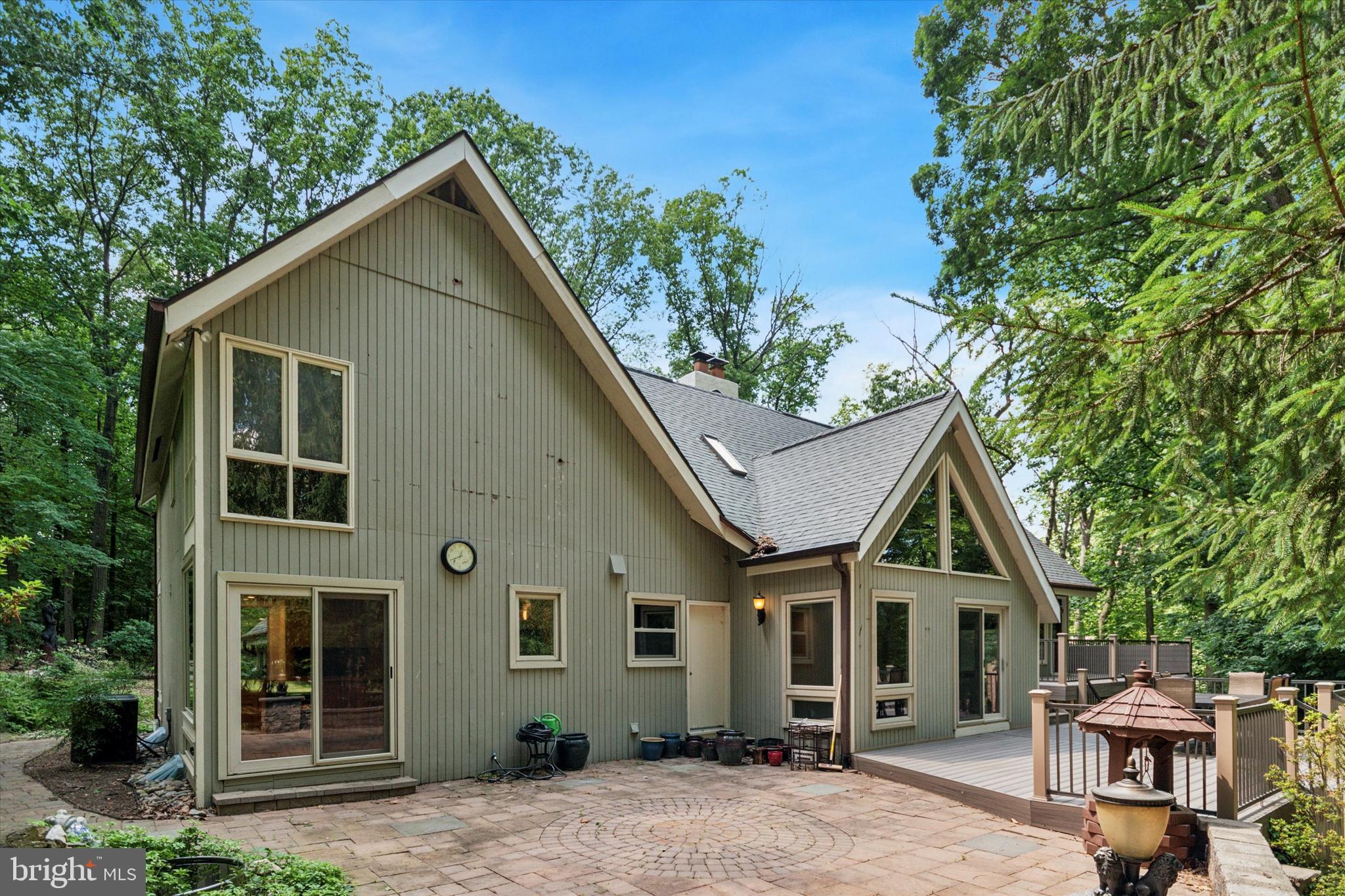 VALLEY FORGE MTN - Residential