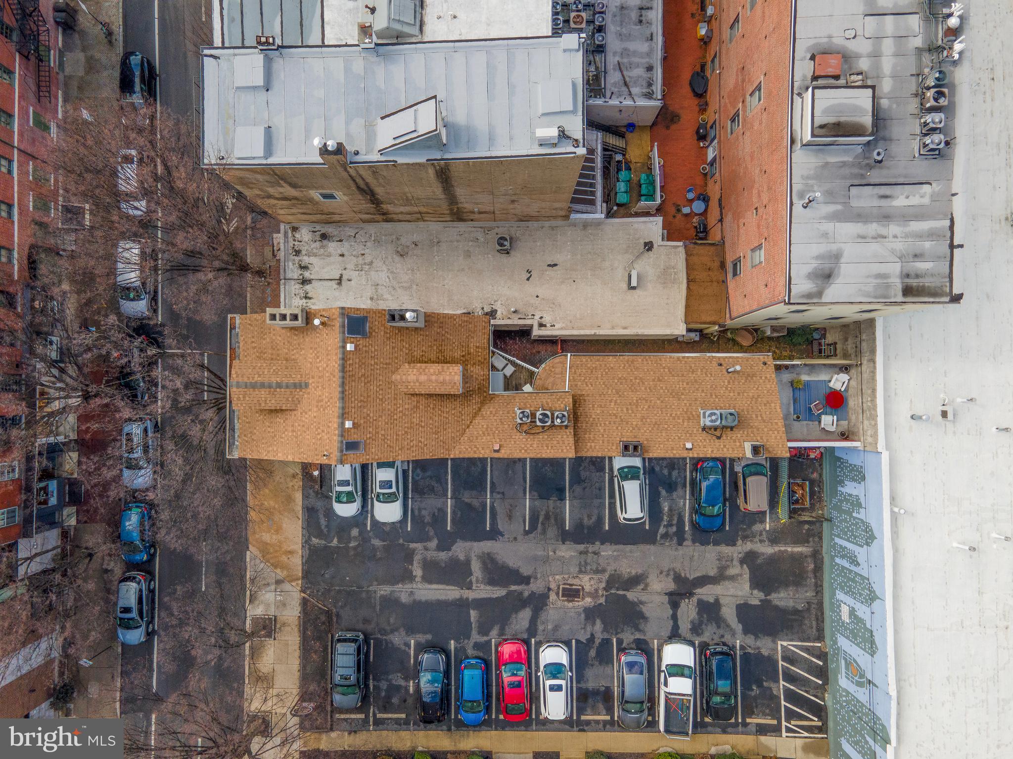 OLD CITY - Residential Income