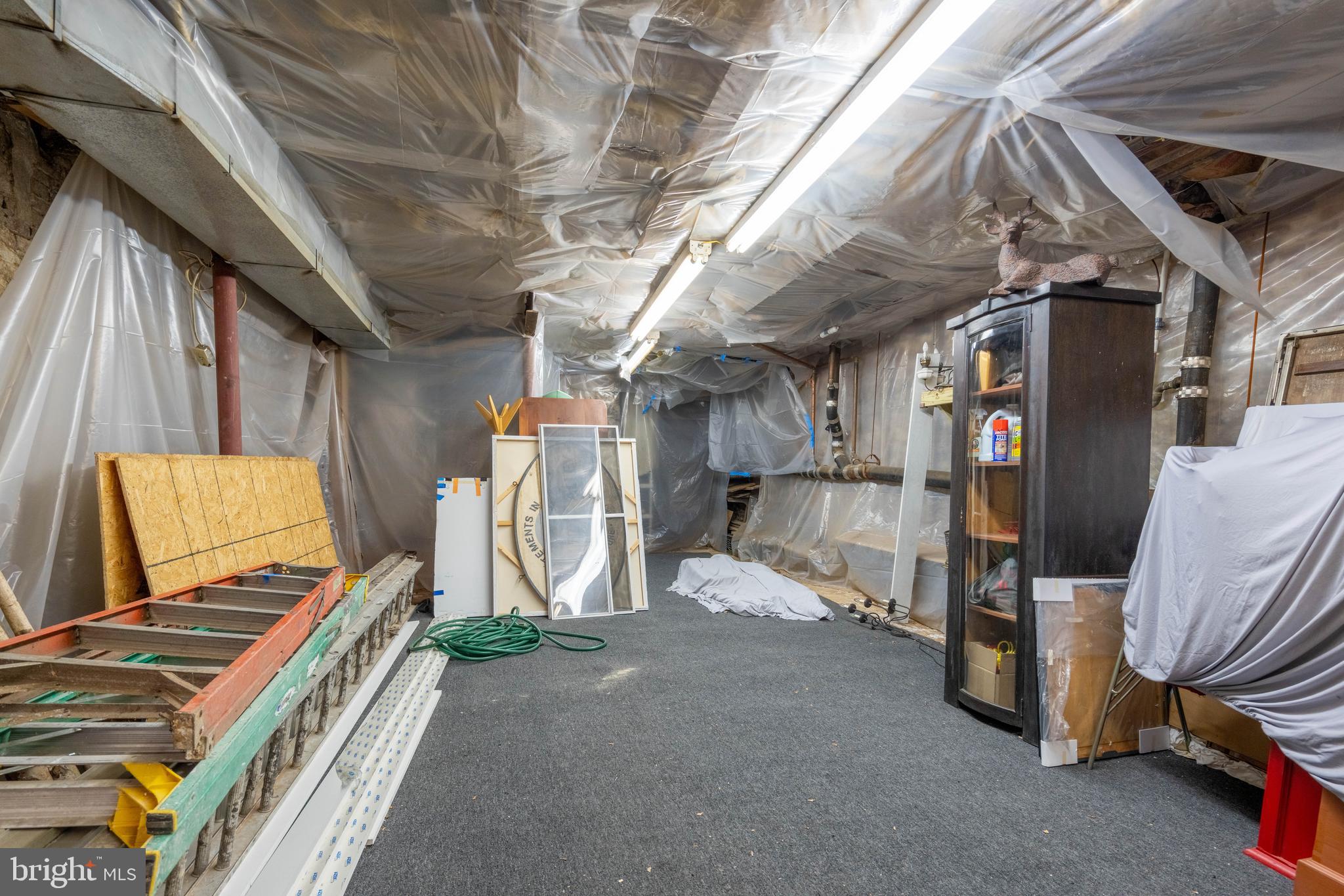 OLD CITY - Residential Income