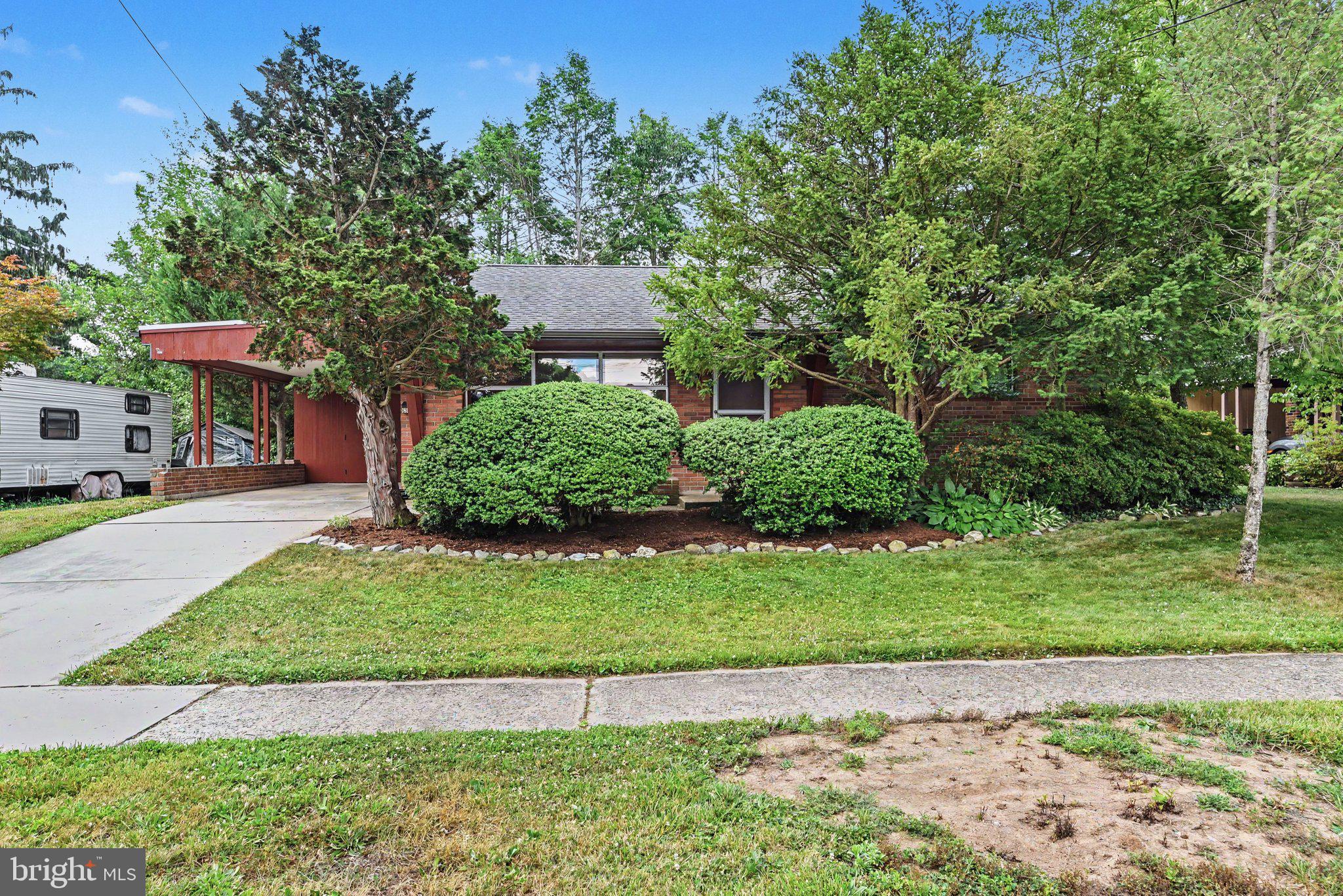 1819 WILLOW ROAD