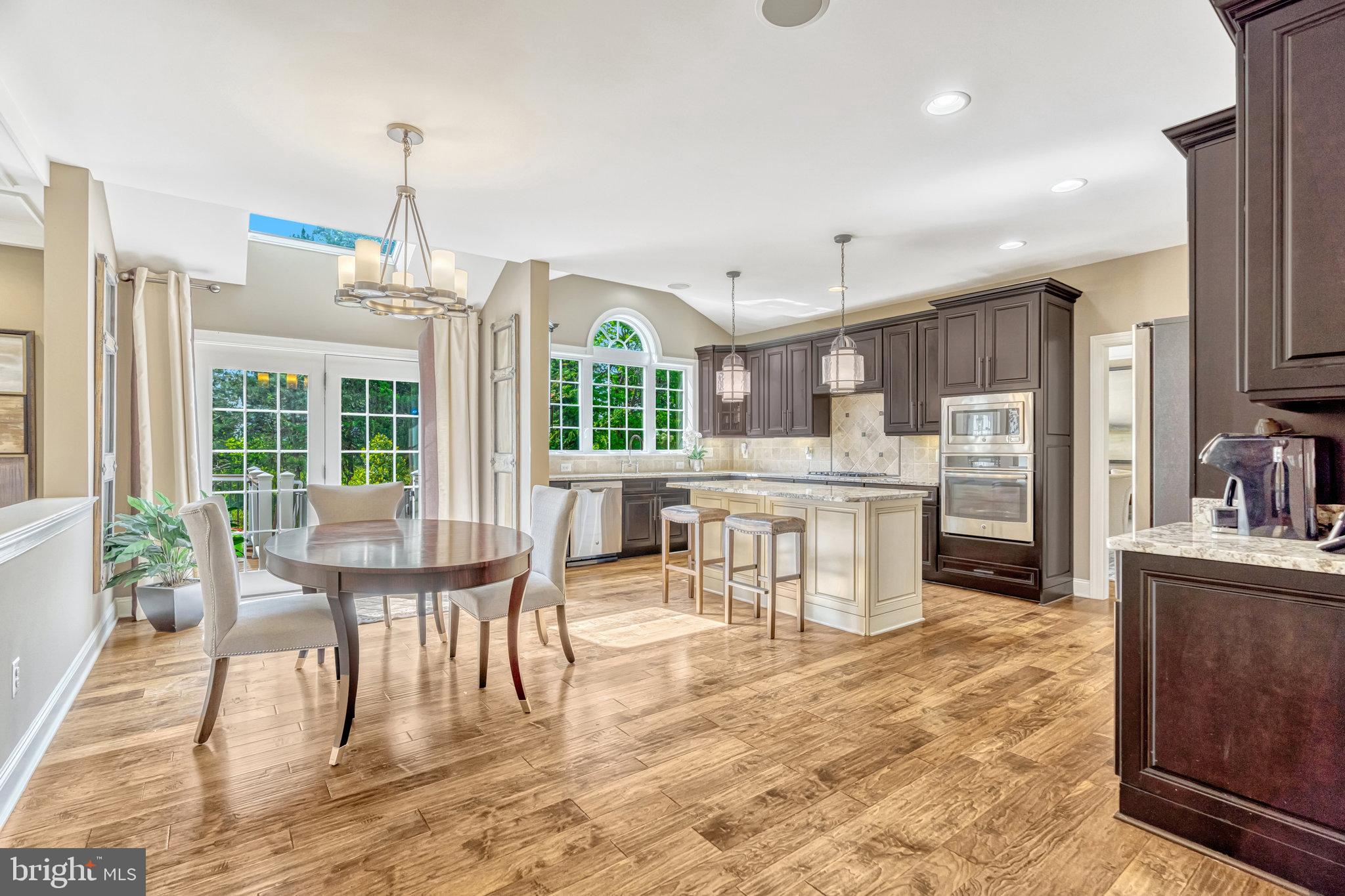 LENAH MILL - THE EXECUTIVES - Residential