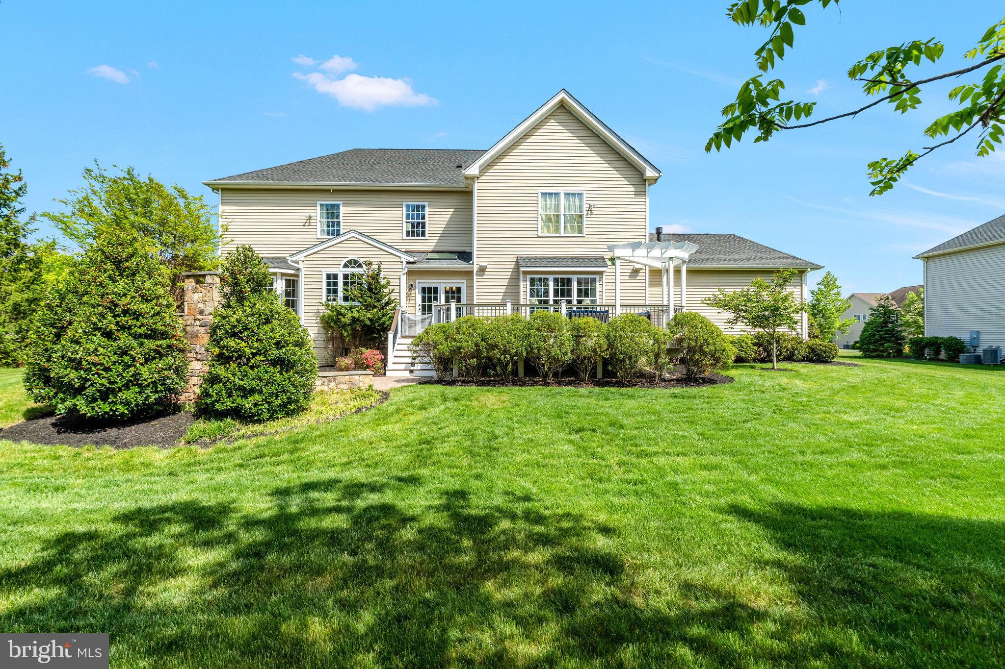 LENAH MILL - THE EXECUTIVES - Residential