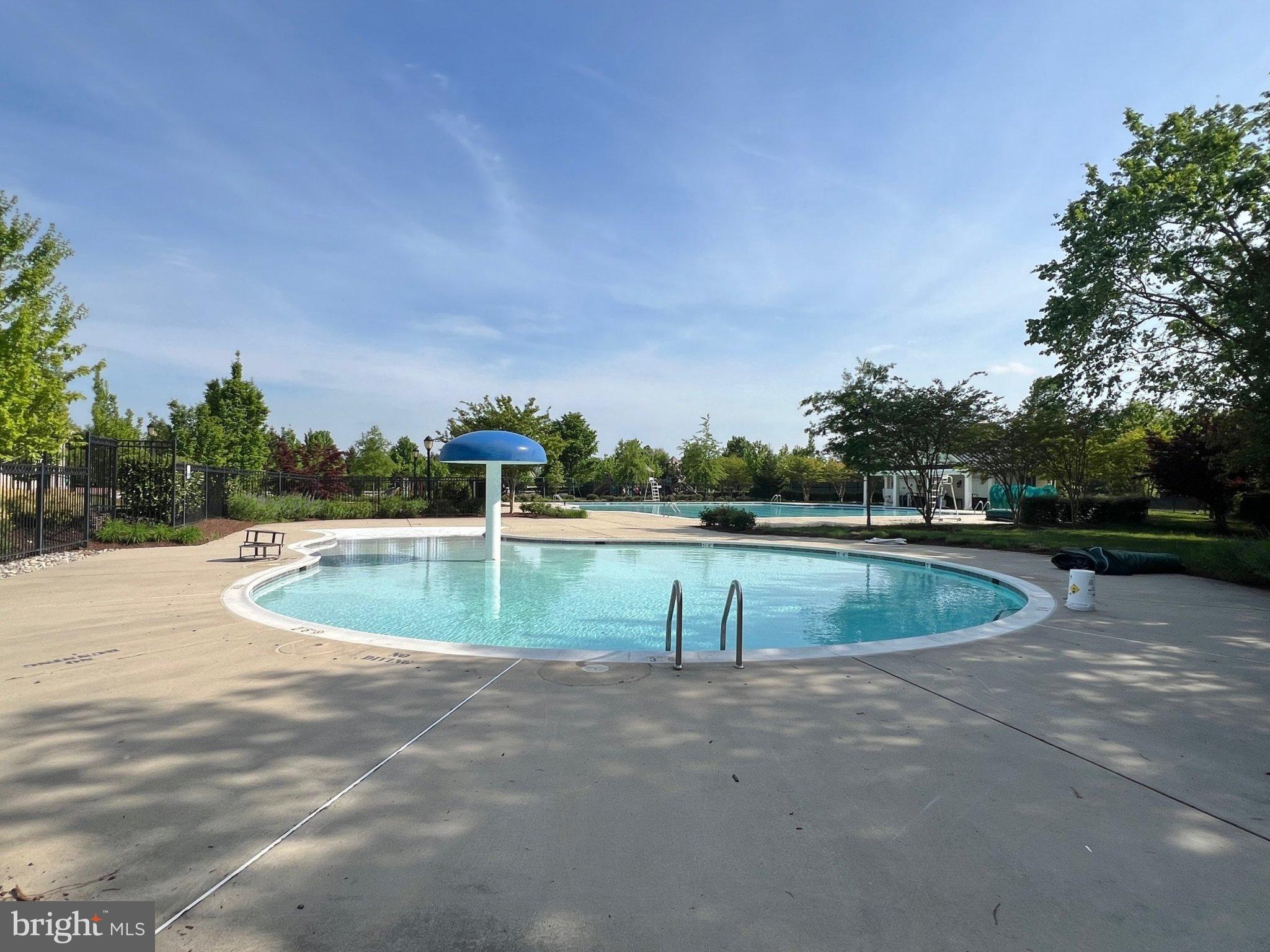 LENAH MILL - THE EXECUTIVES - Residential