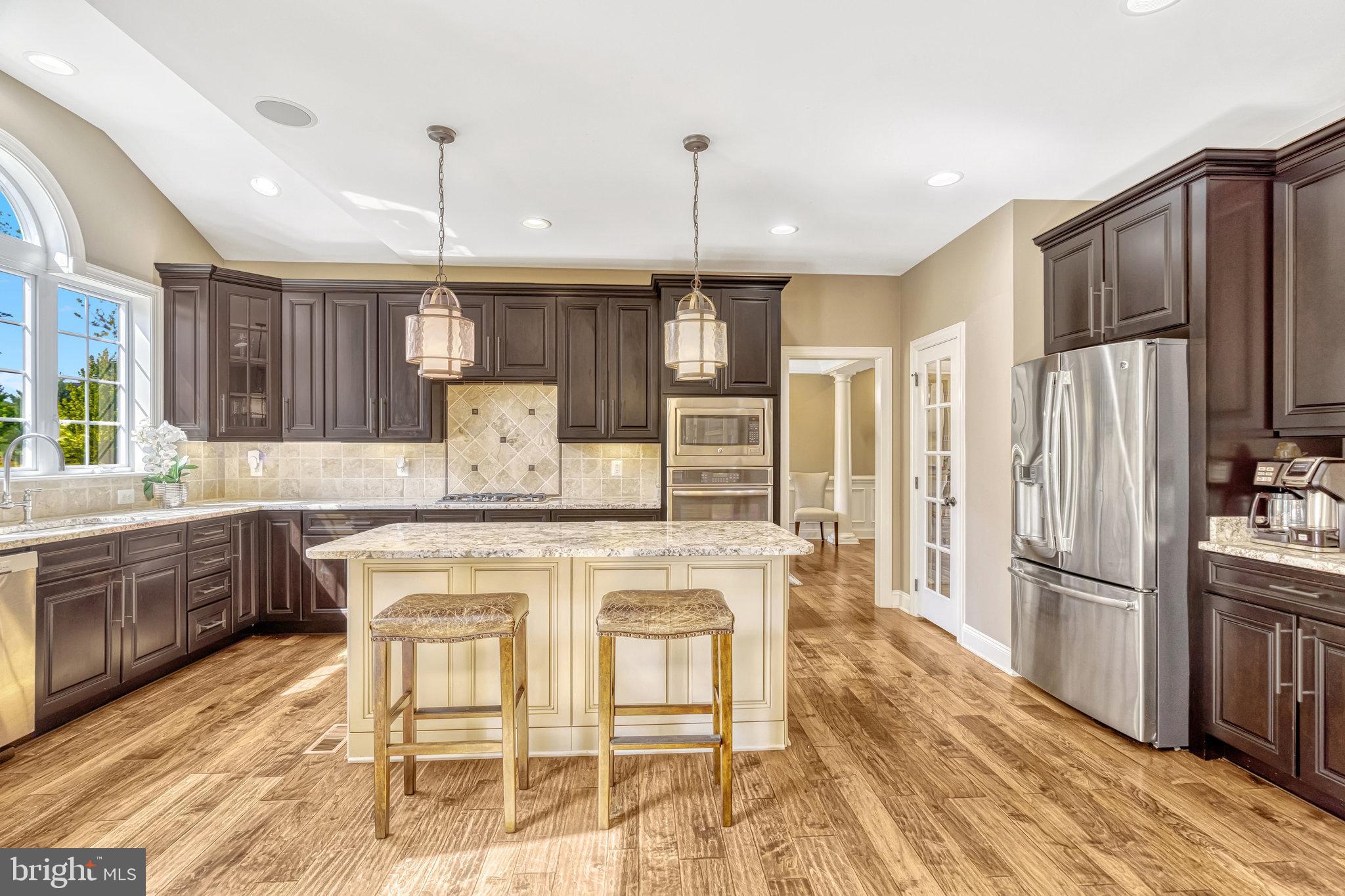 LENAH MILL - THE EXECUTIVES - Residential