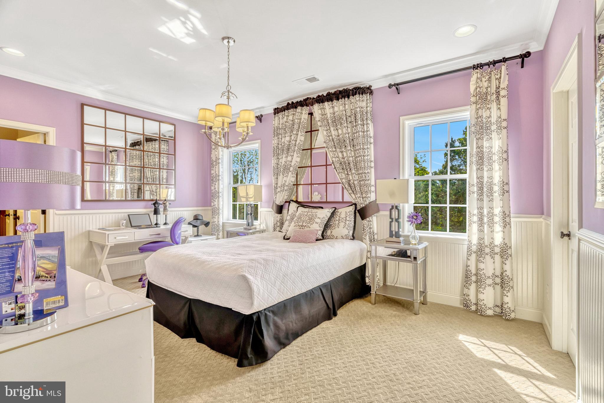 LENAH MILL - THE EXECUTIVES - Residential