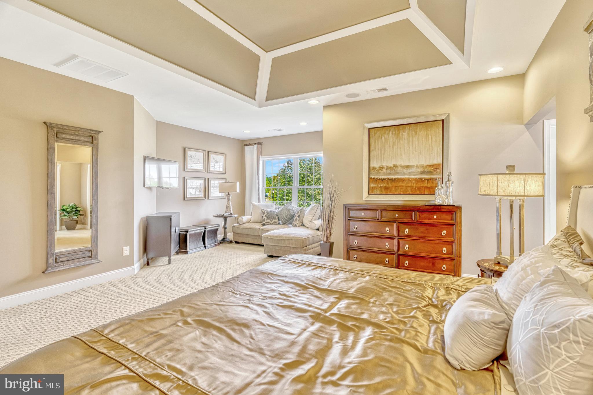 LENAH MILL - THE EXECUTIVES - Residential