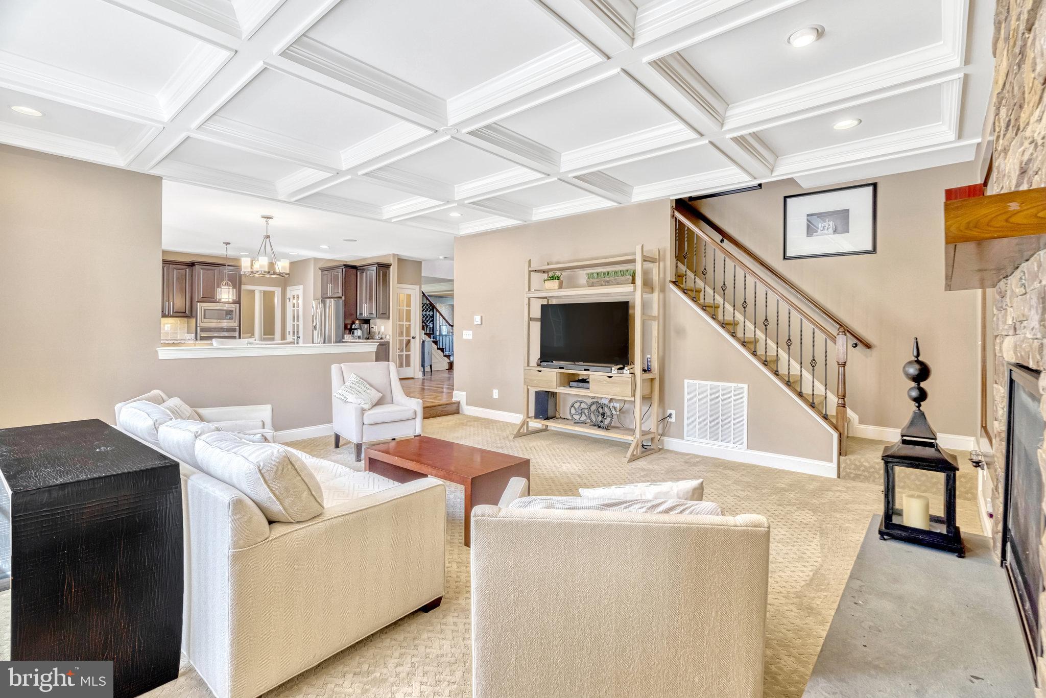 LENAH MILL - THE EXECUTIVES - Residential