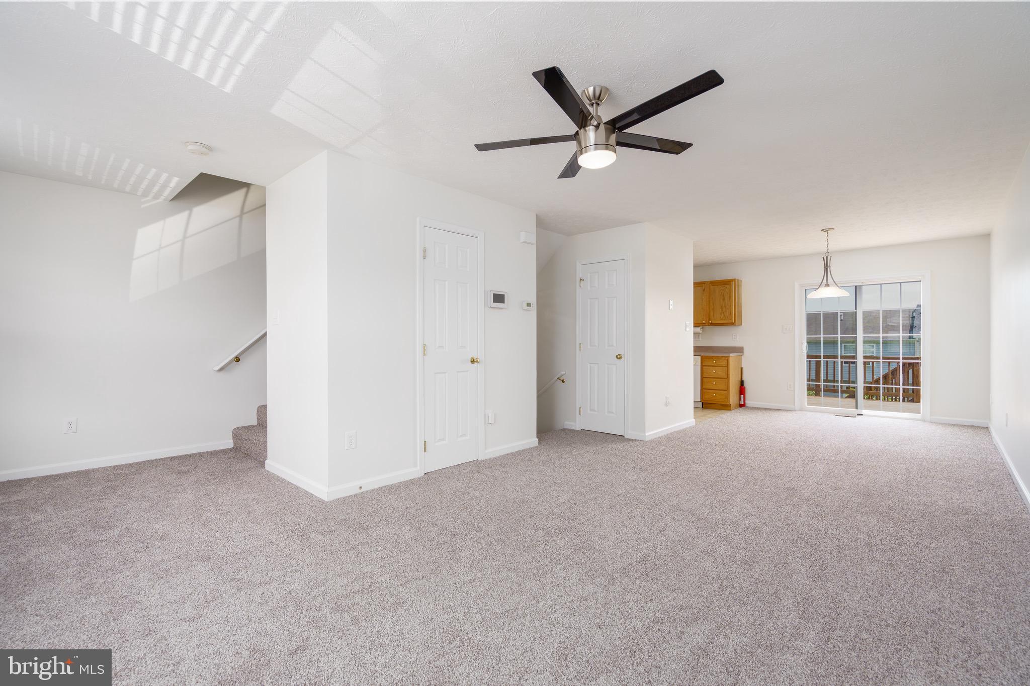 MILLS FARM - Residential