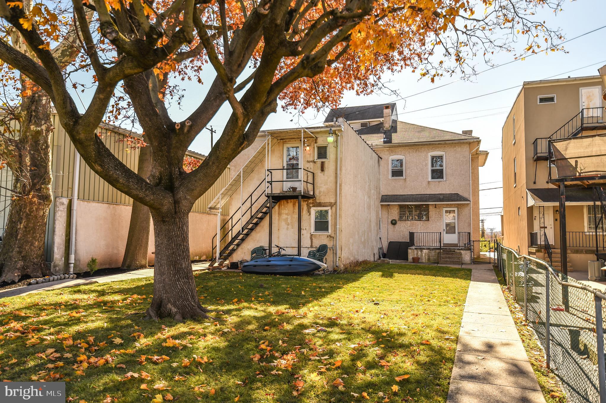 1305-1307 E RIDGE PIKE