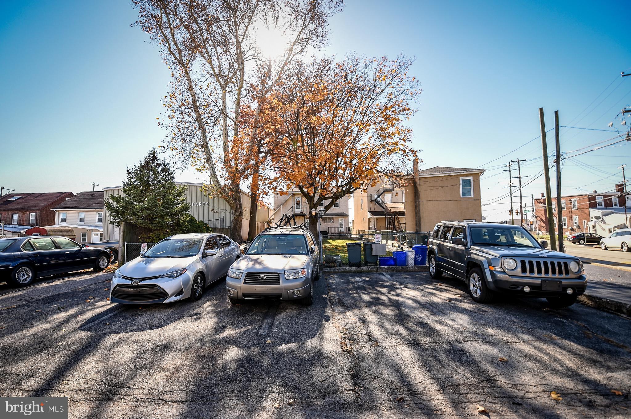 1305-1307 E RIDGE PIKE