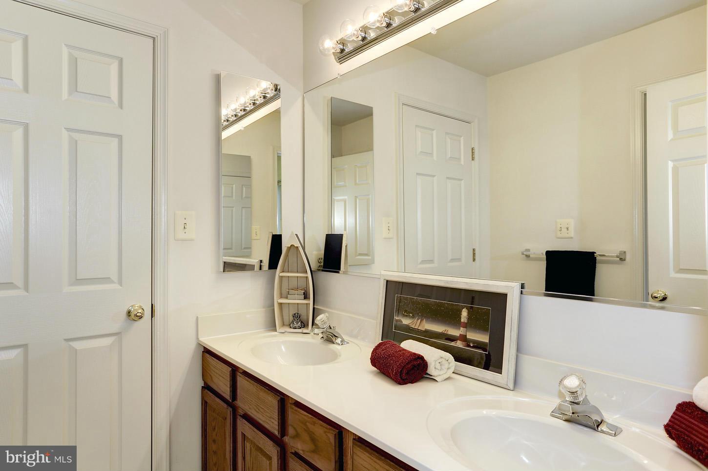 SHIPLEYS RETREAT - Residential