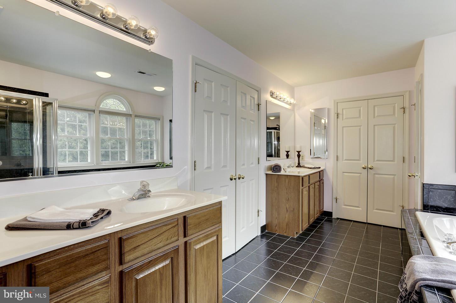 SHIPLEYS RETREAT - Residential