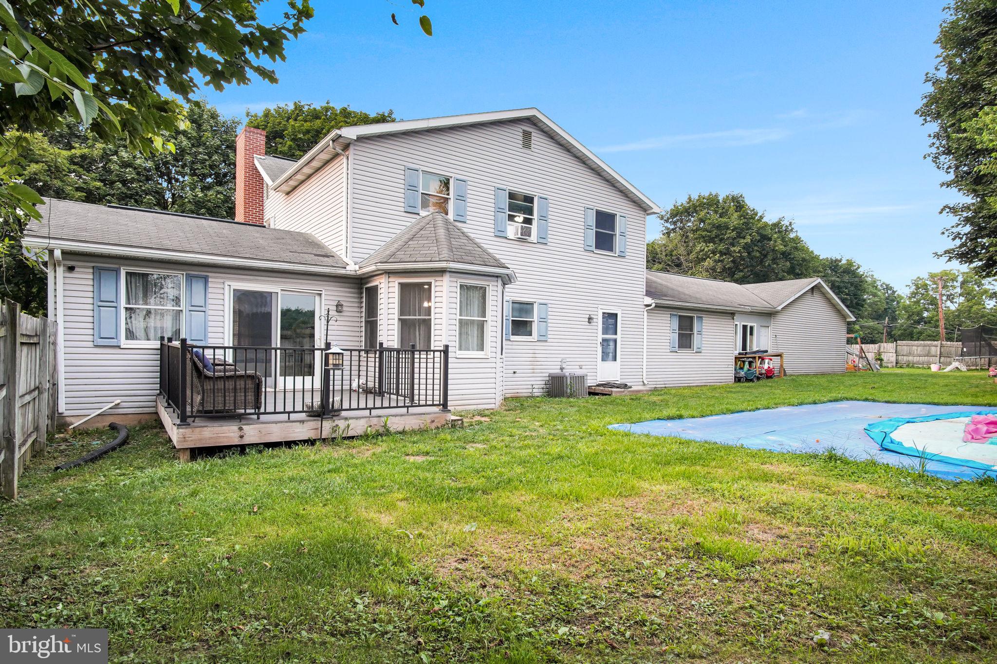 16 HILL ROAD