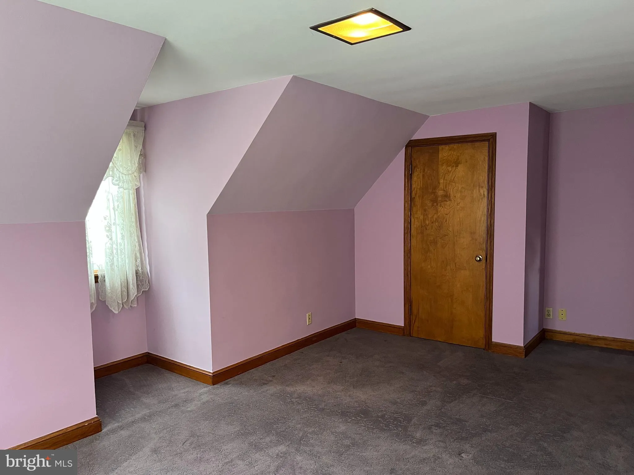 Hancock, Maryland 21750, United States, 3 Bedrooms Bedrooms, ,2 BathroomsBathrooms,Residential,Active,218297