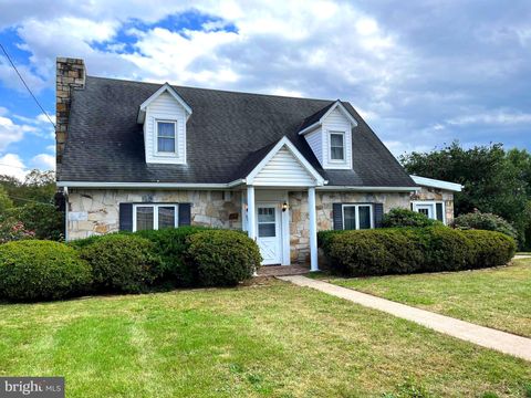 216 MARYLAND AVENUE HANCOCK MD 21750