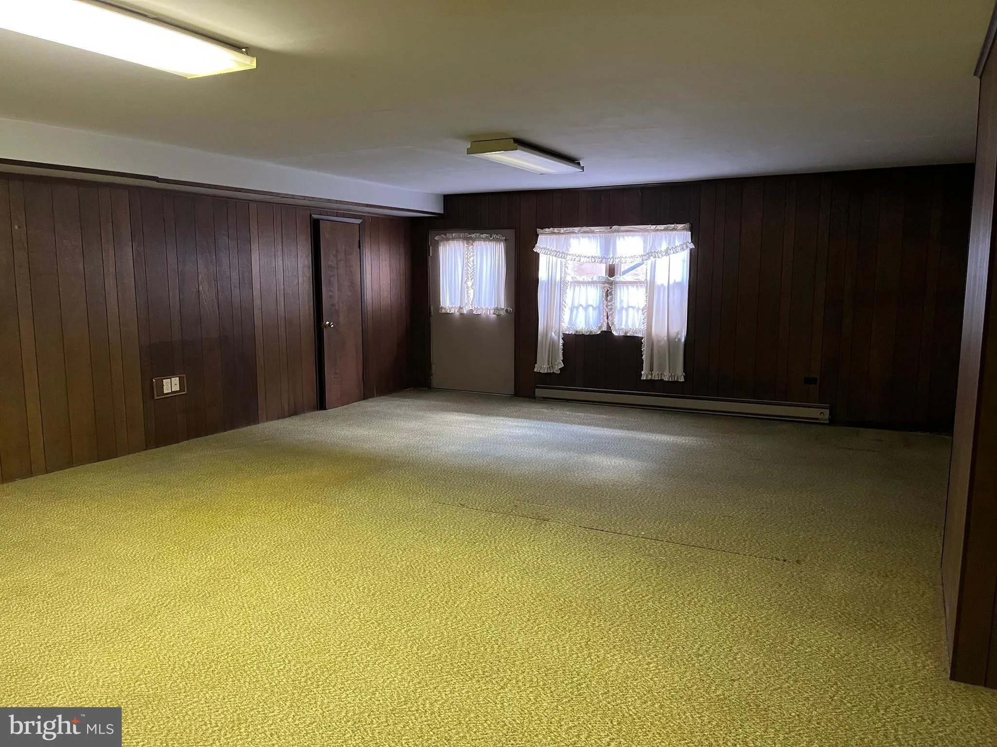 Hancock, Maryland 21750, United States, 3 Bedrooms Bedrooms, ,2 BathroomsBathrooms,Residential,Active,218297