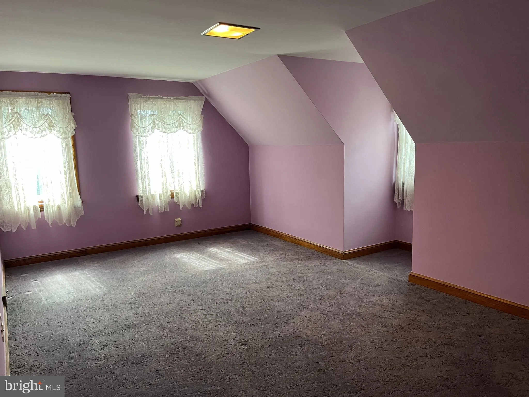 Hancock, Maryland 21750, United States, 3 Bedrooms Bedrooms, ,2 BathroomsBathrooms,Residential,Active,218297